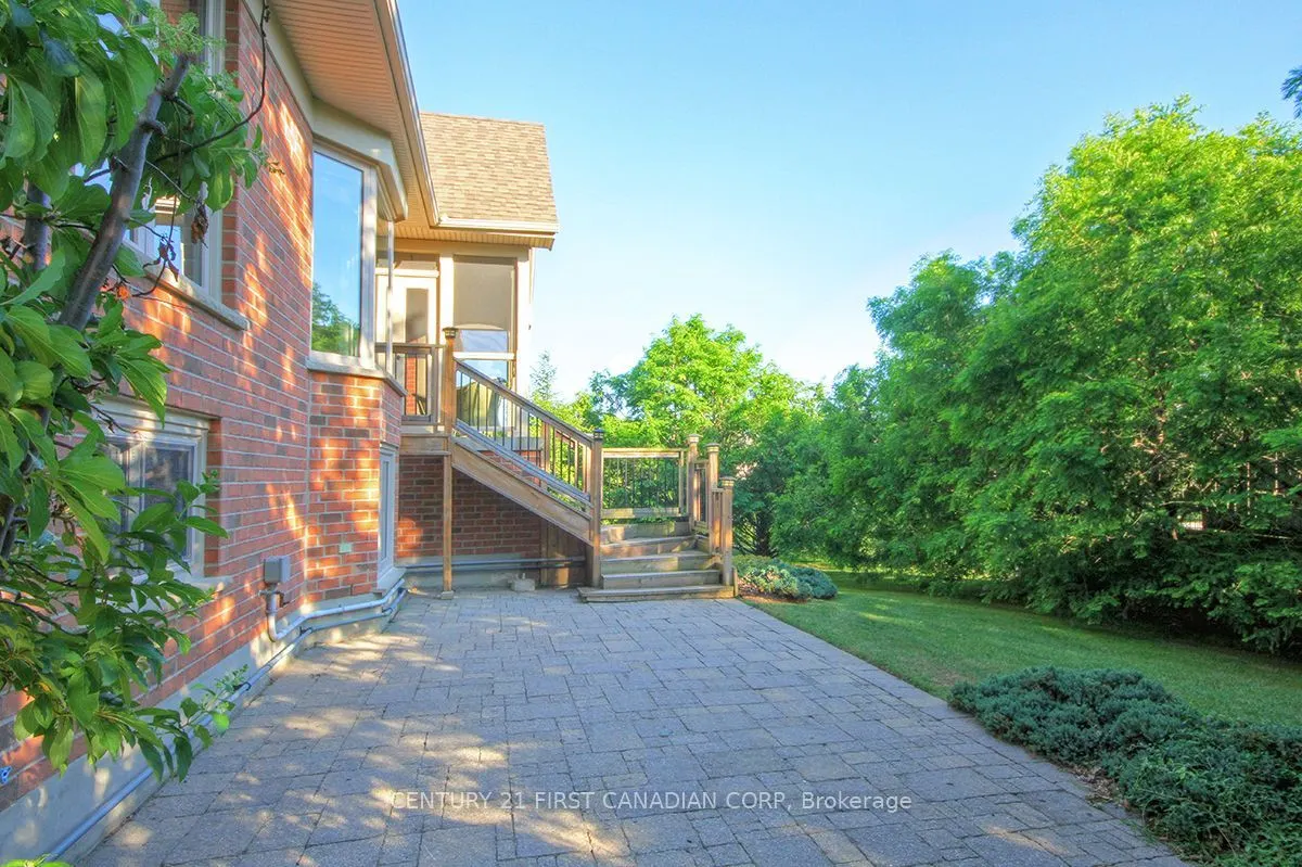 581 Plane Tree Drive