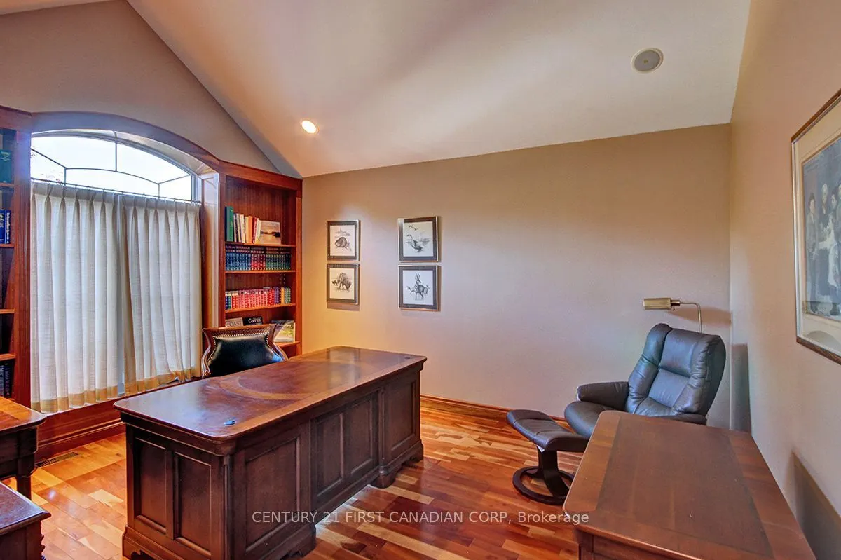 581 Plane Tree Drive
