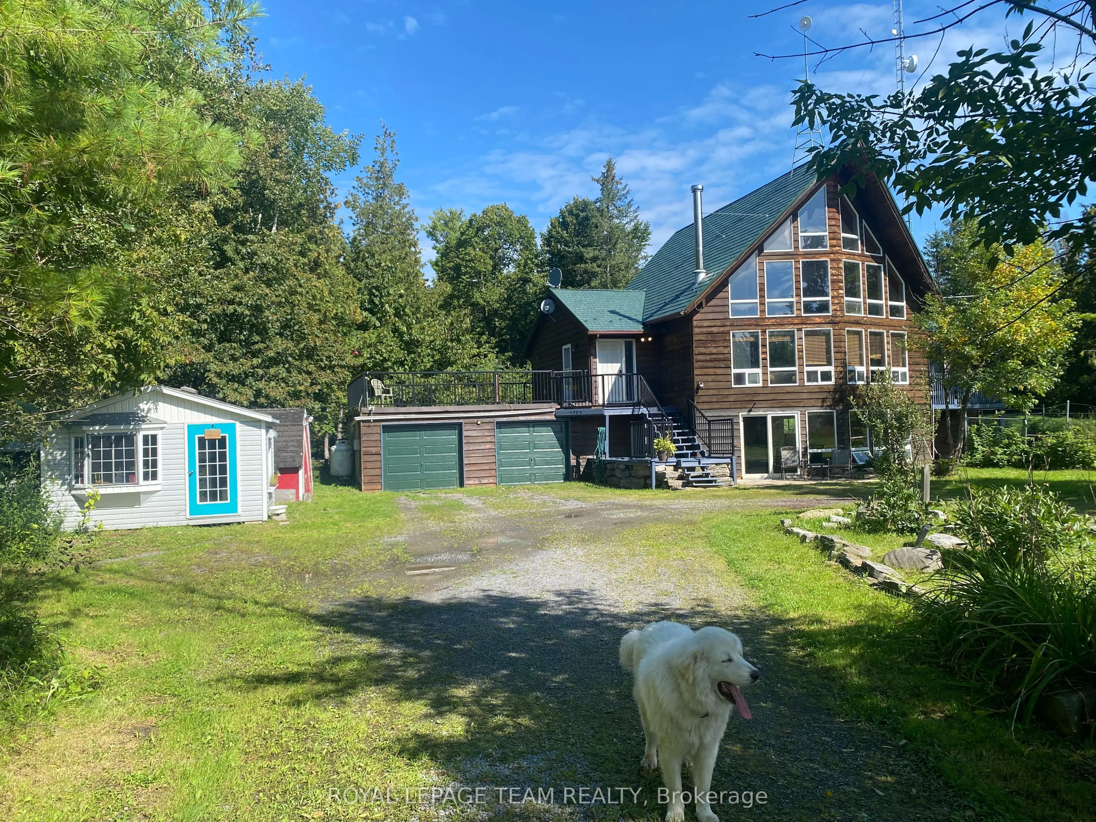 4984 Dunrobin Road