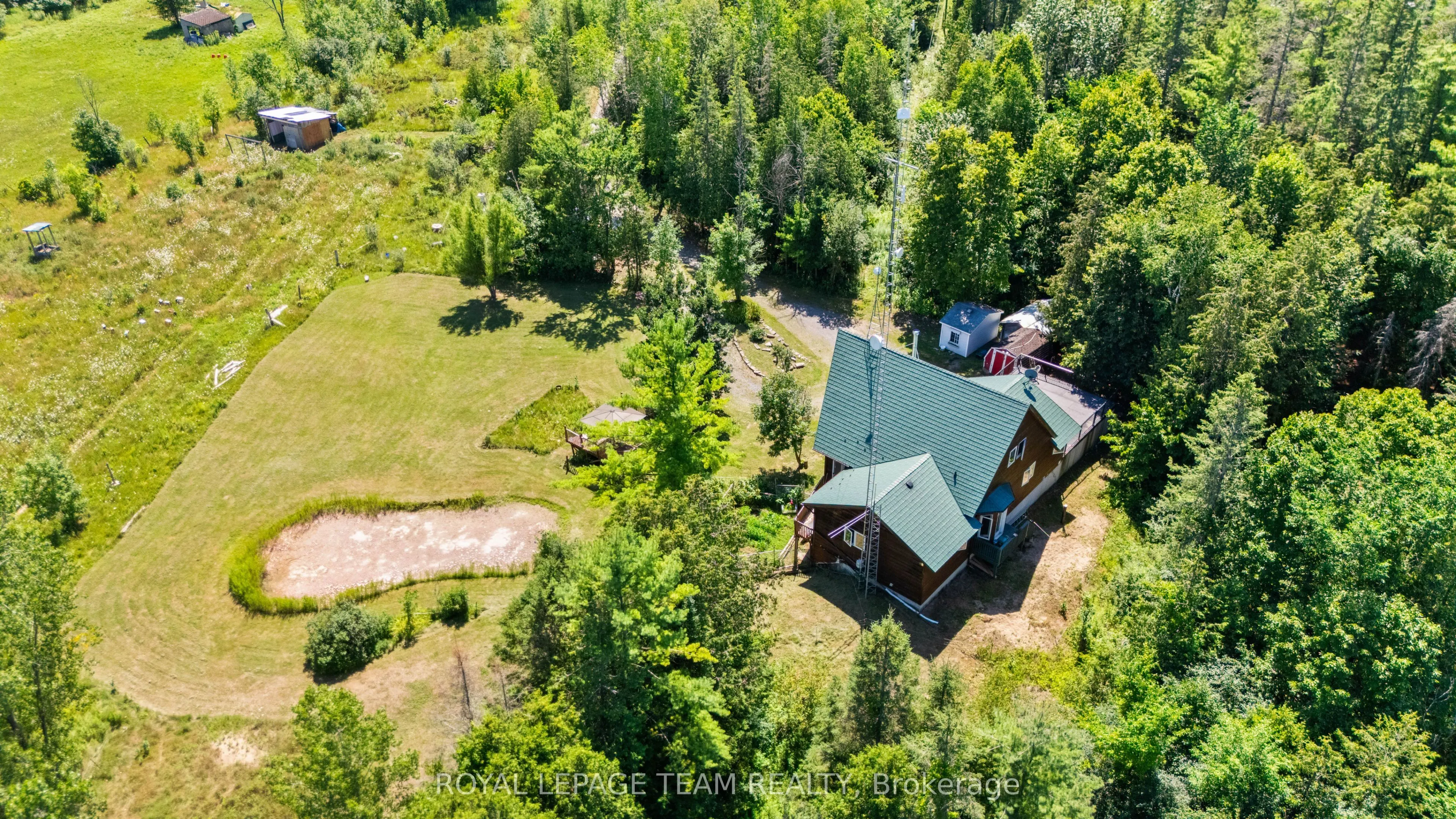 4984 Dunrobin Road