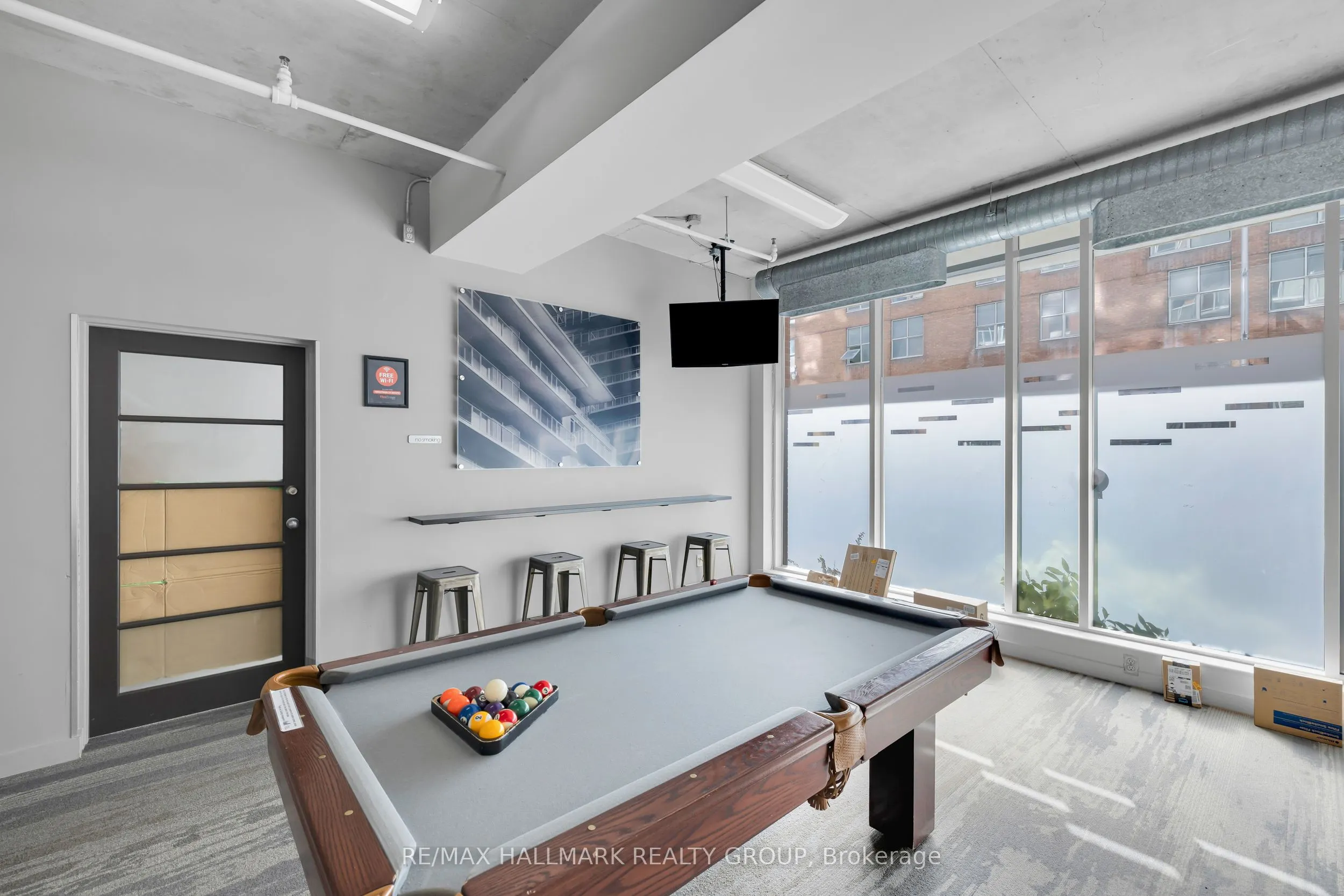 180 York Street #210