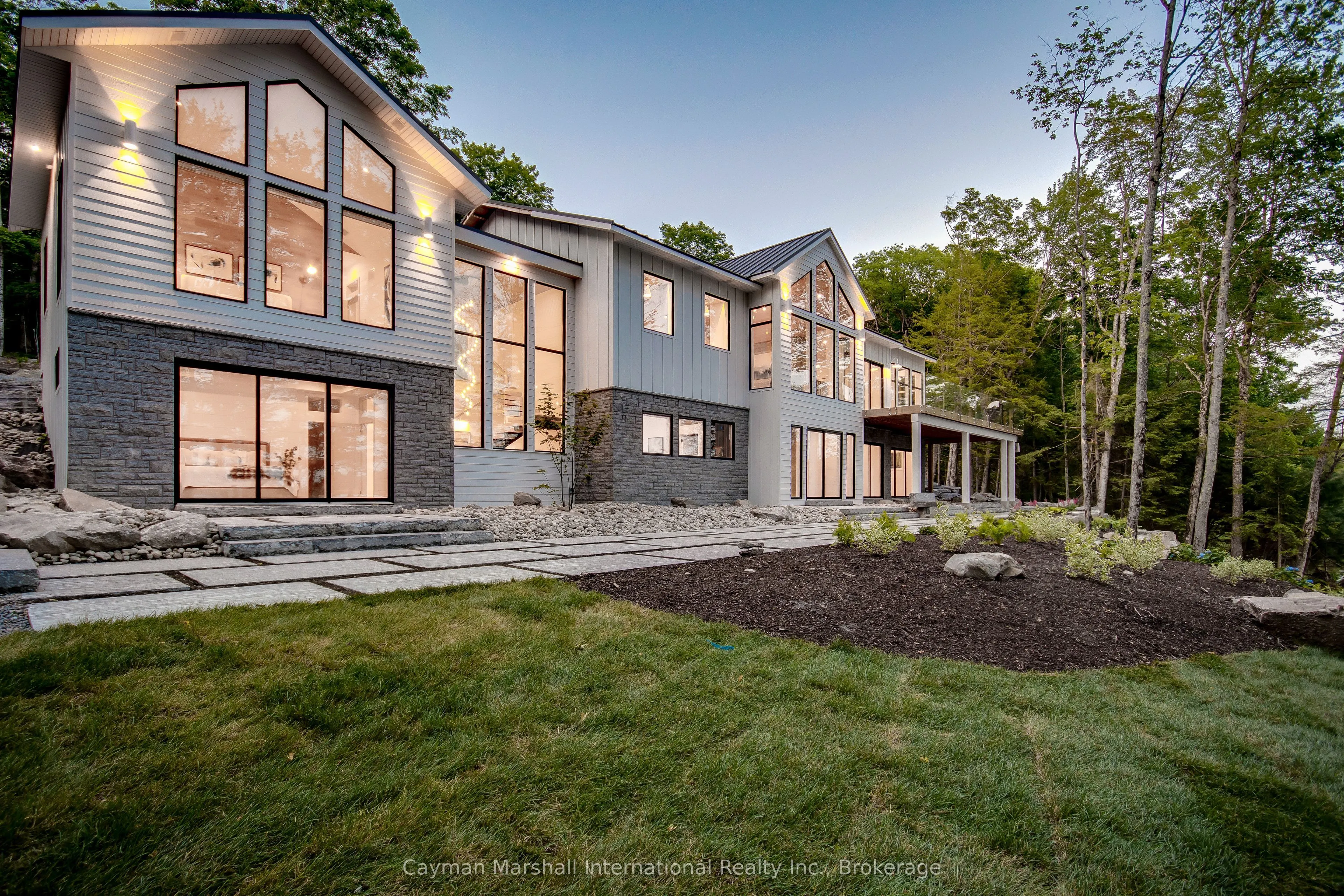 1331 South Monck Drive #4