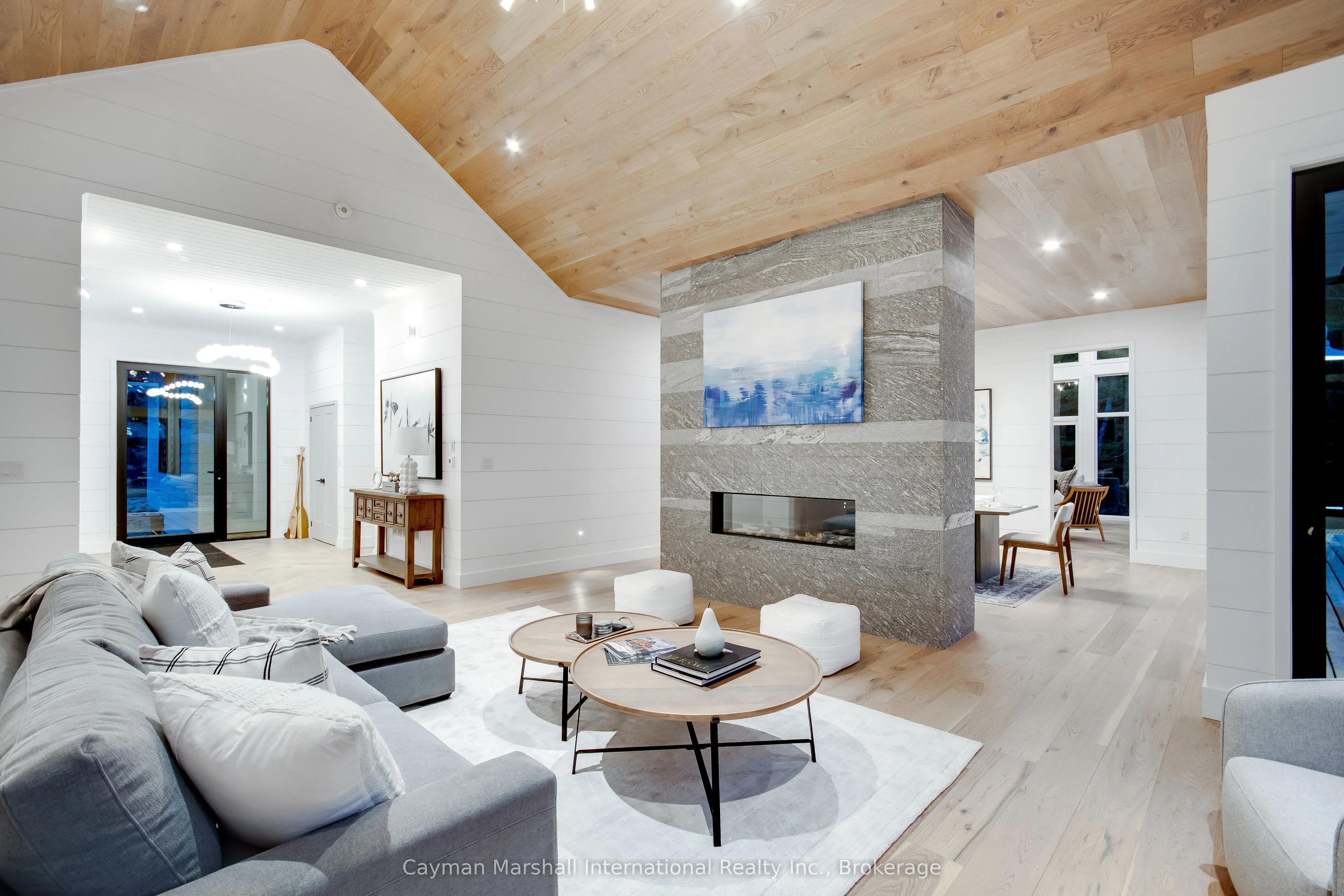 1331 South Monck Drive #4