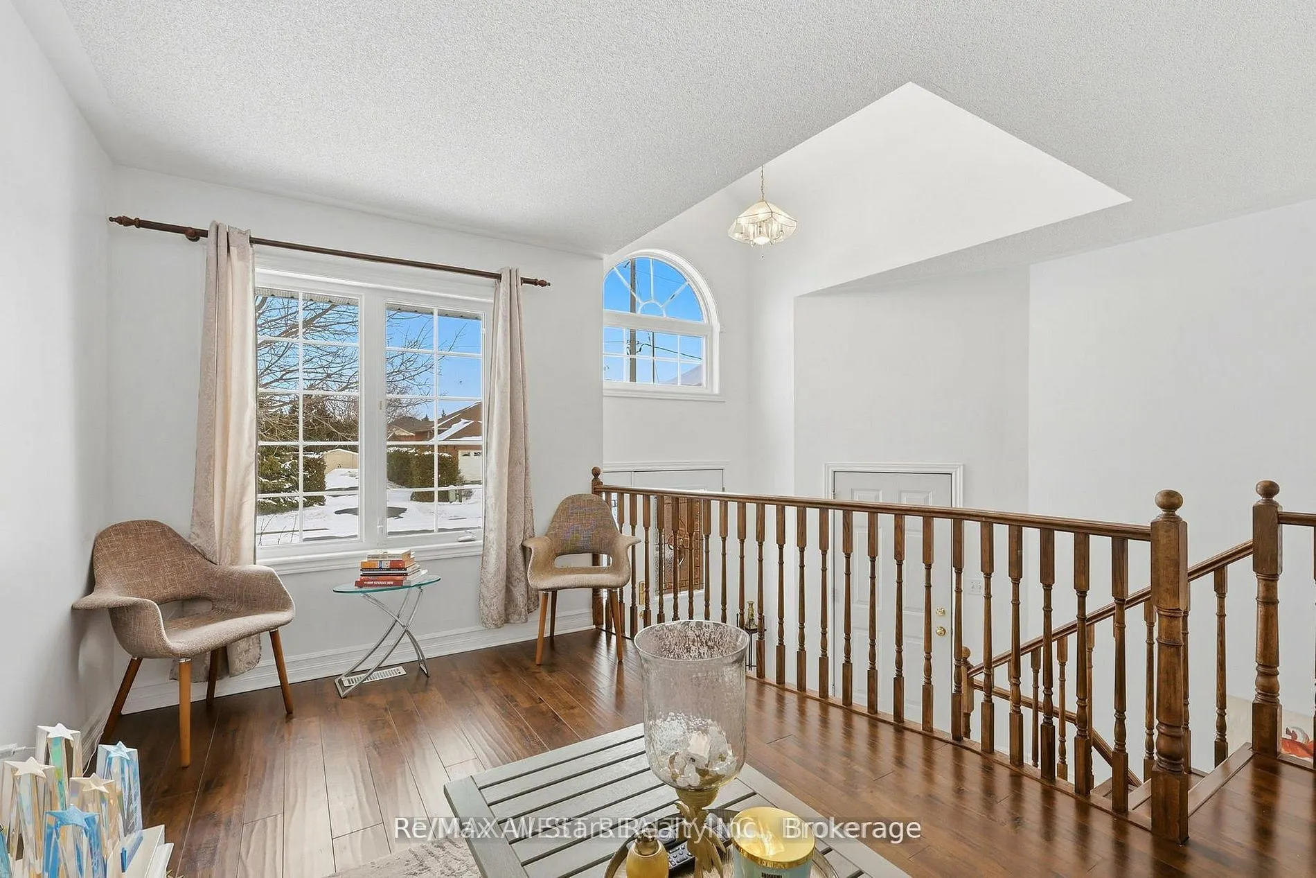 20 Eakins Crescent