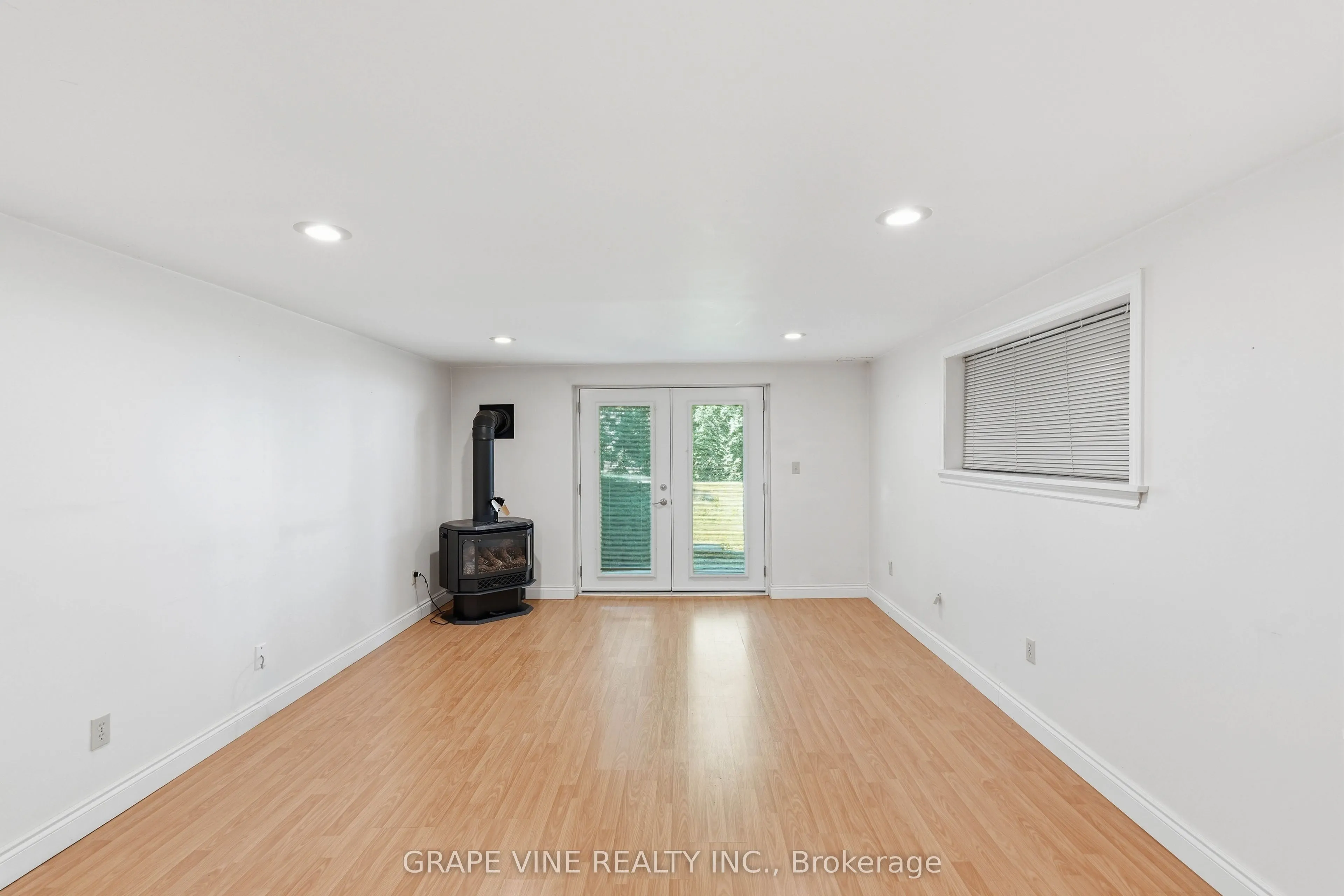 68 Goodman Crescent
