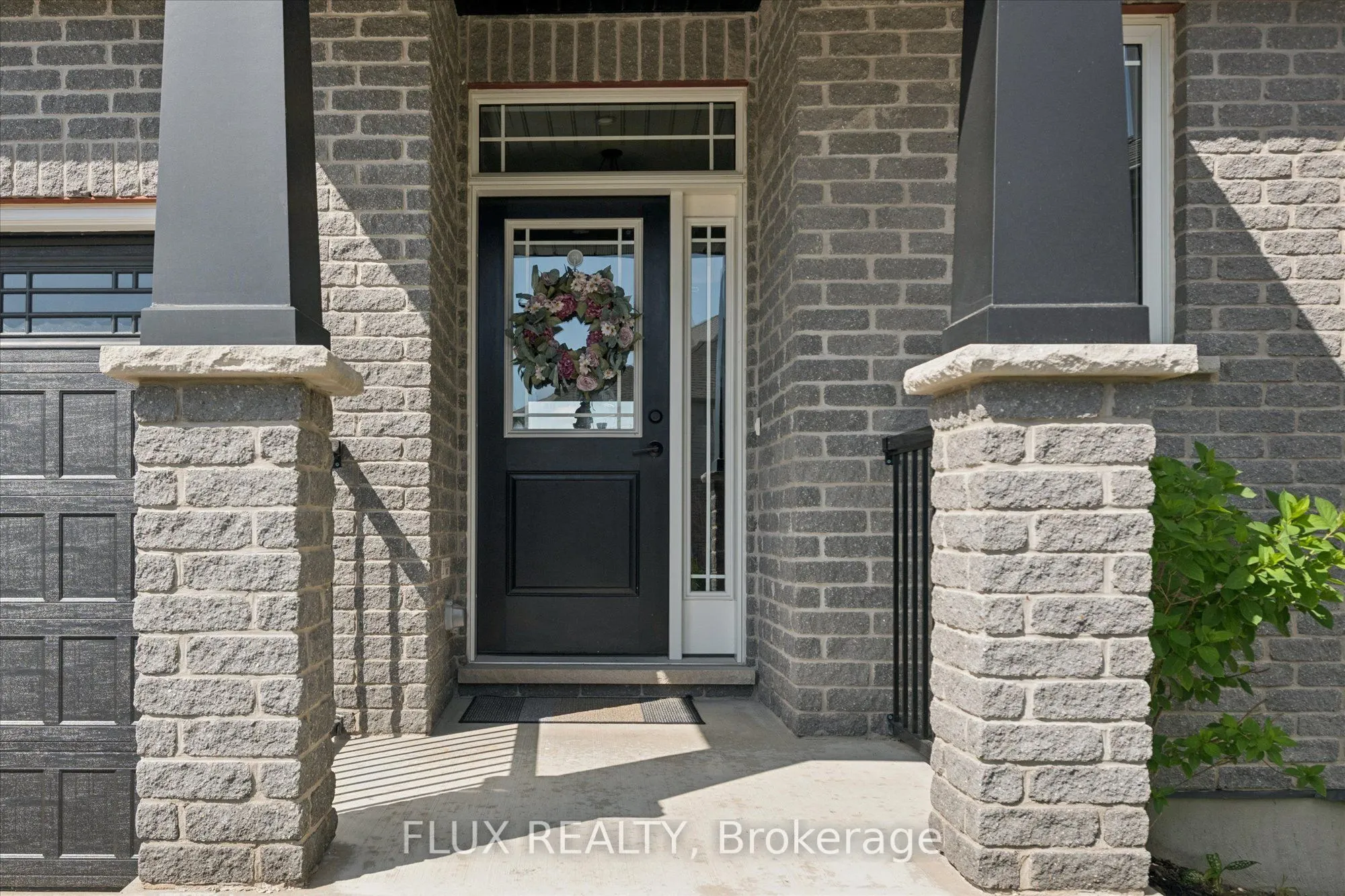 10 Sparrow Crescent