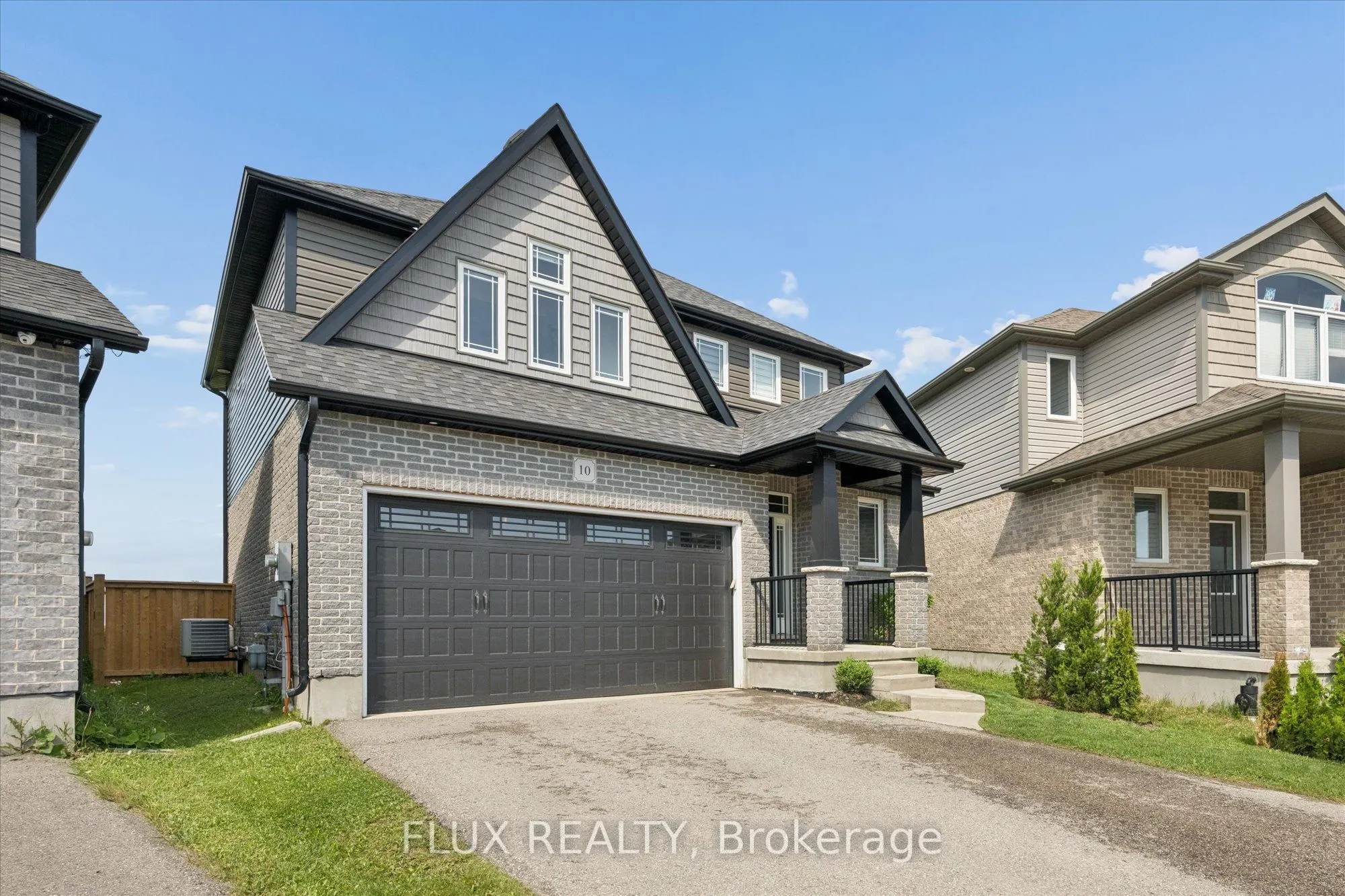 10 Sparrow Crescent