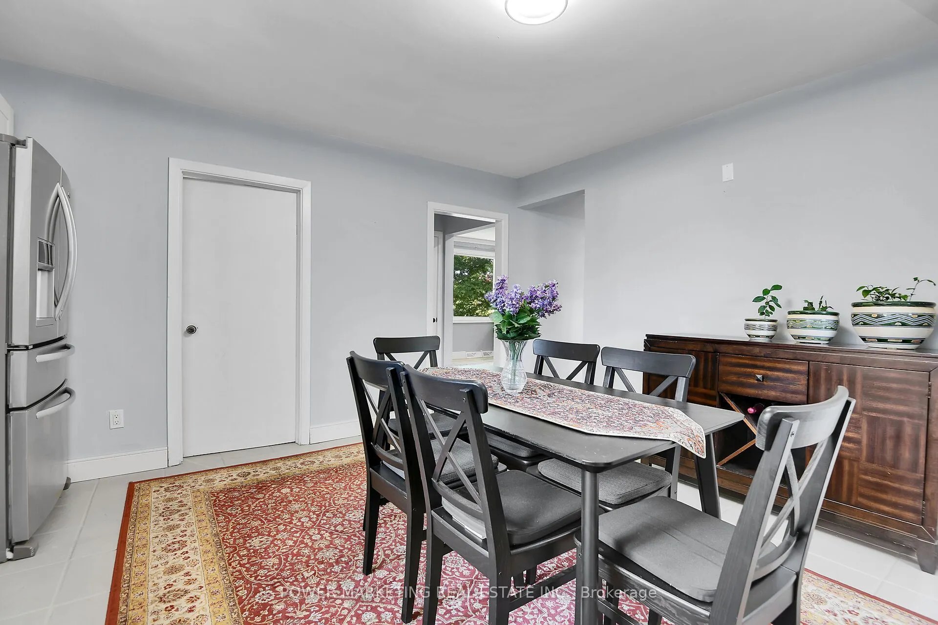 35 Tauvette Street