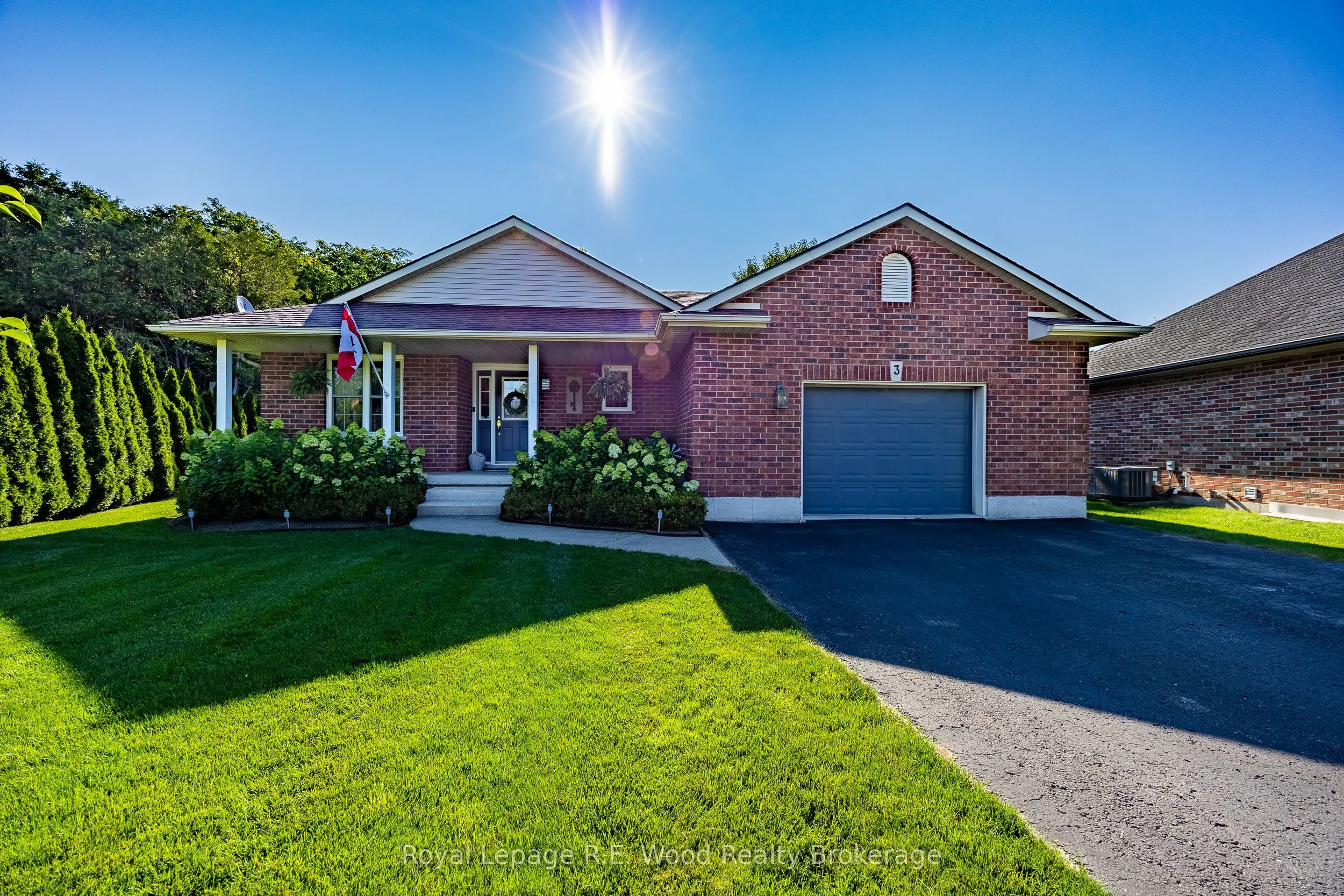 3 Otterview Drive