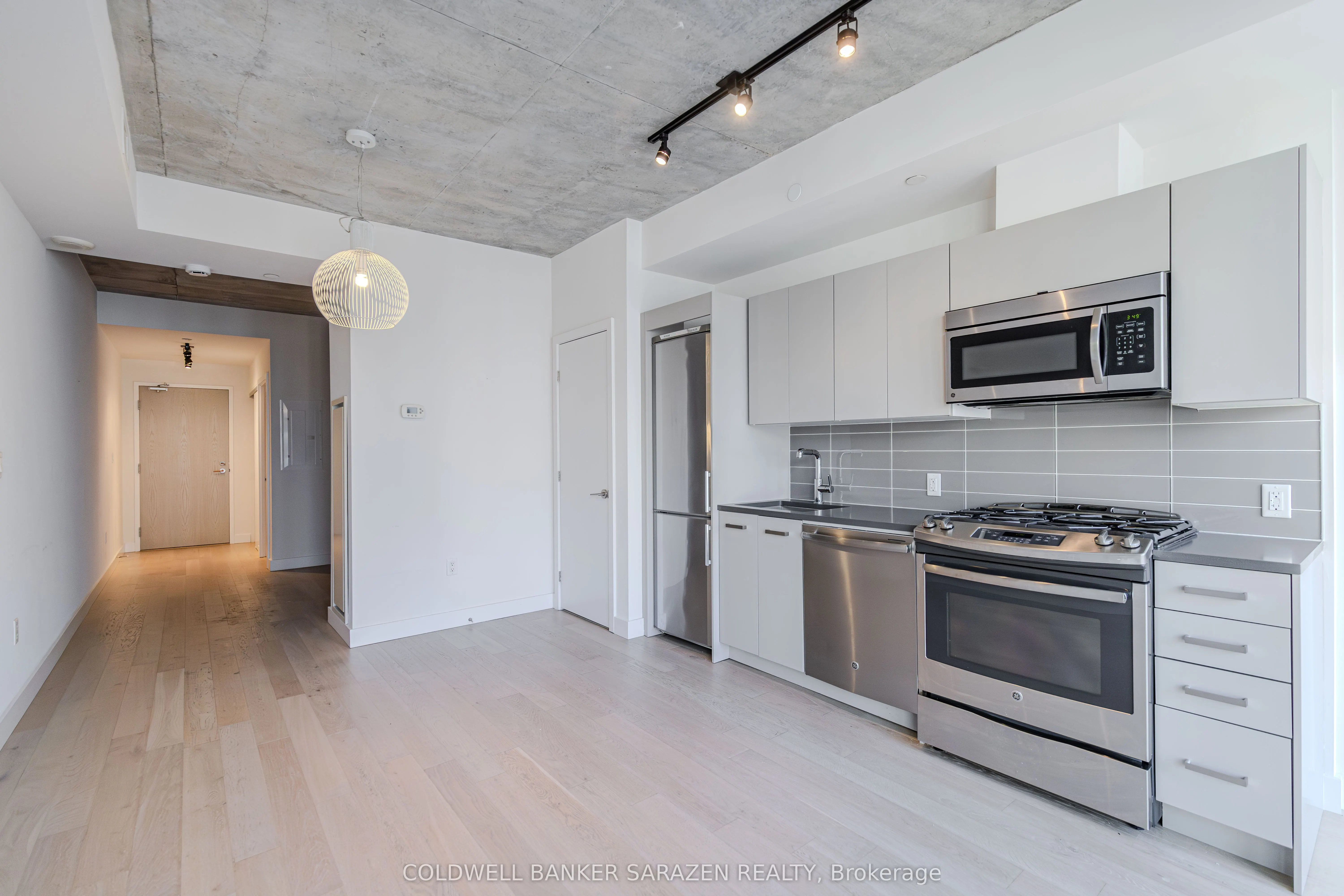 224 Lyon Street N #1308