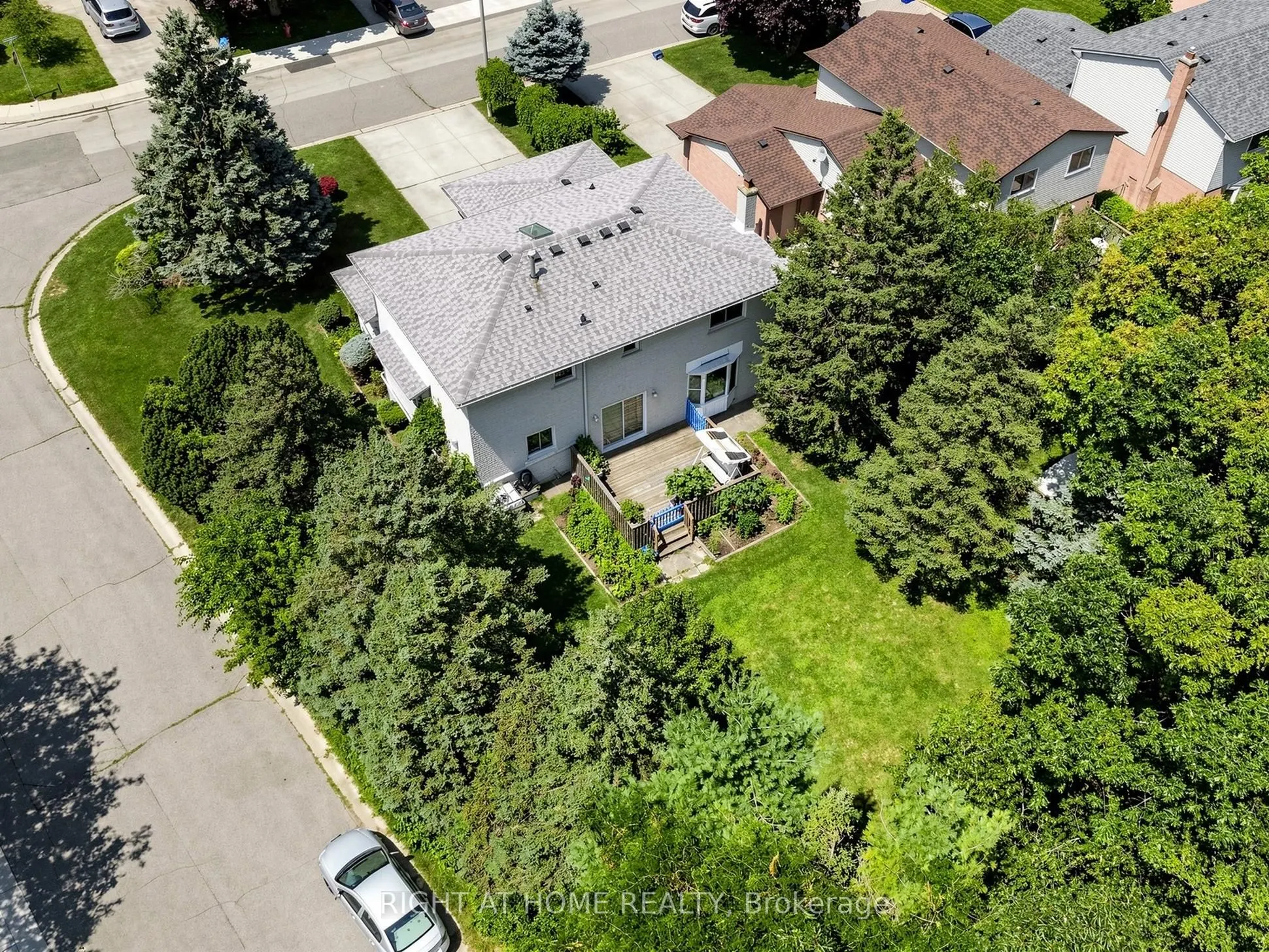 138 Strawberry Drive