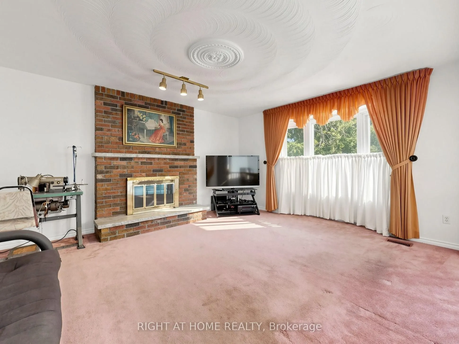 138 Strawberry Drive