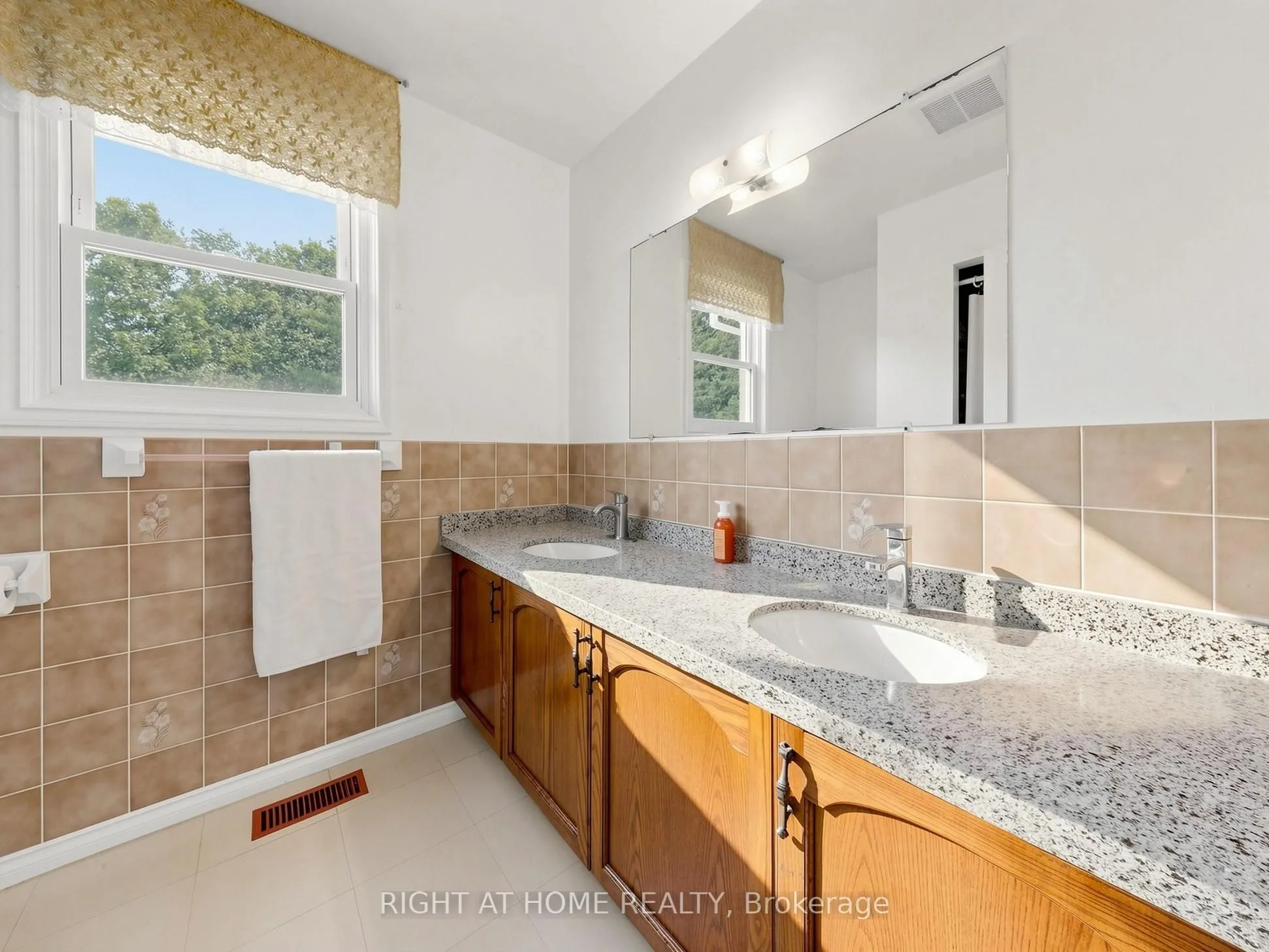 138 Strawberry Drive