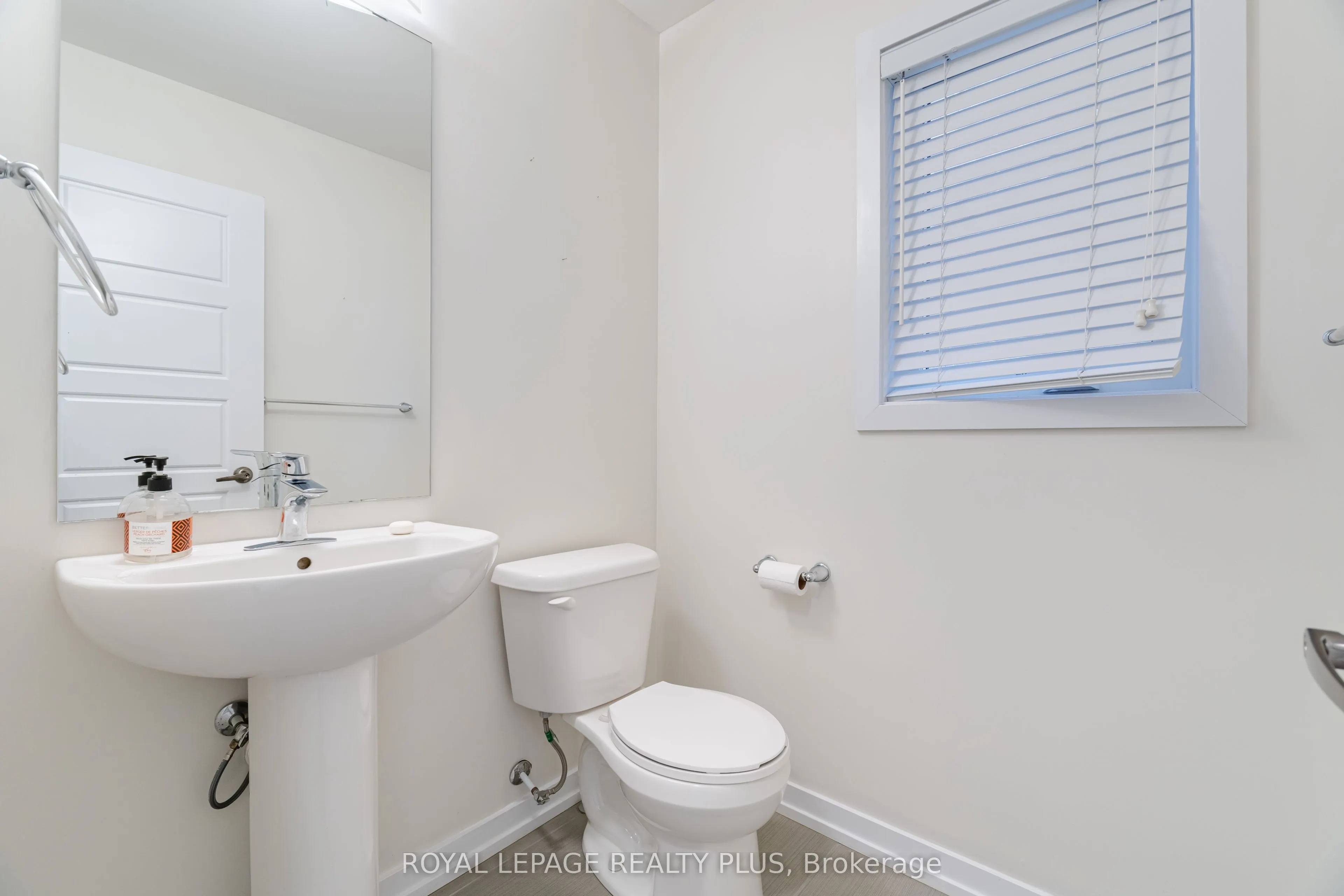 12 Pagebrook Crescent