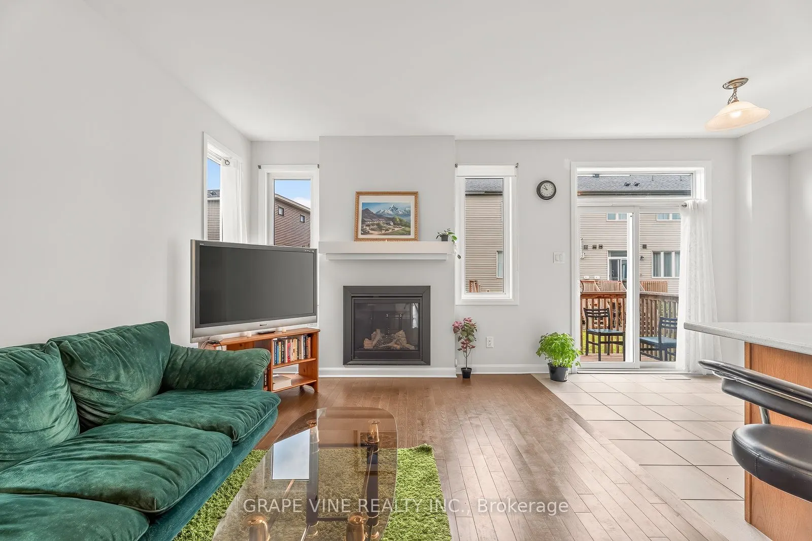 533 Winterset Road