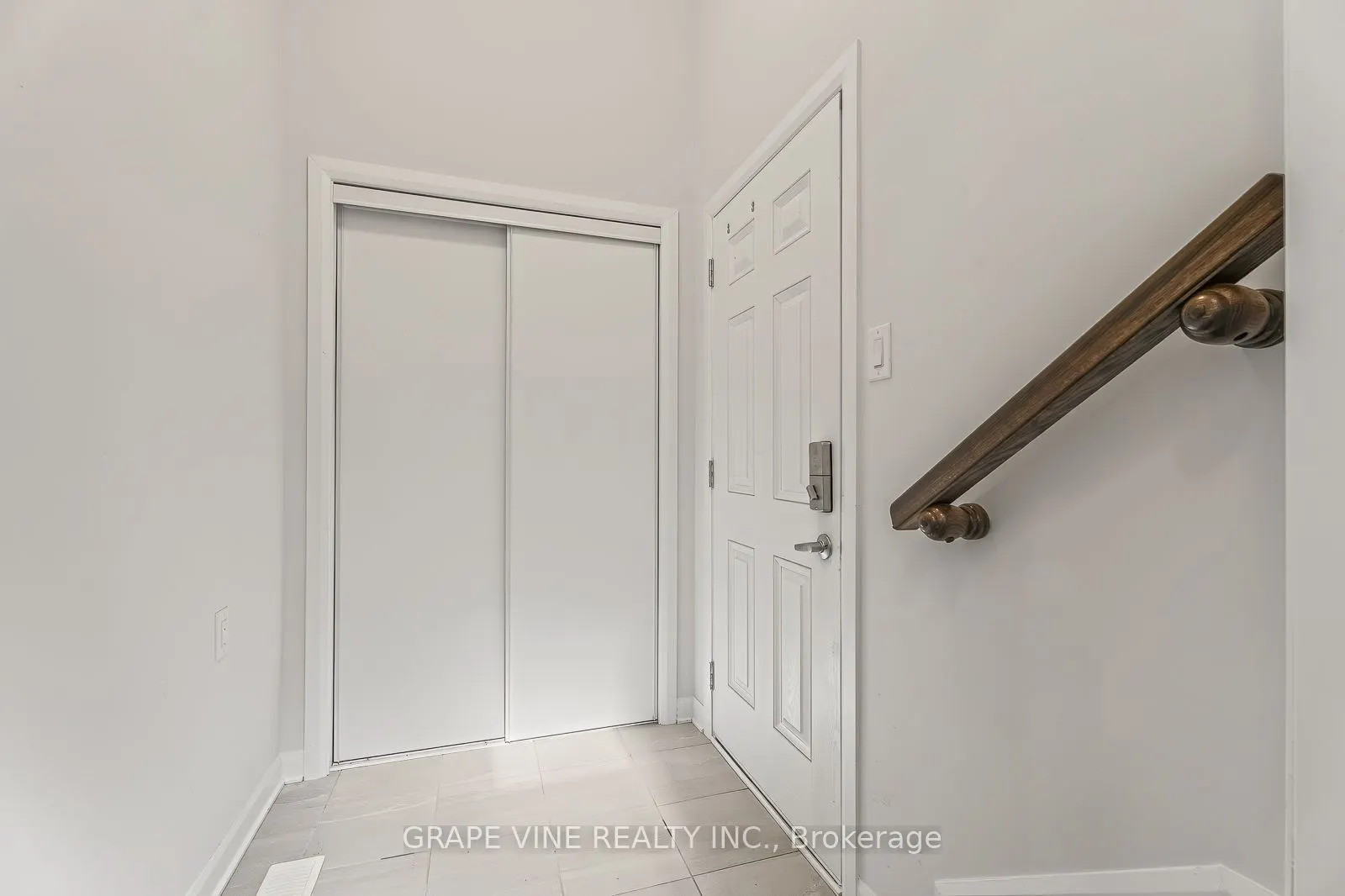 533 Winterset Road