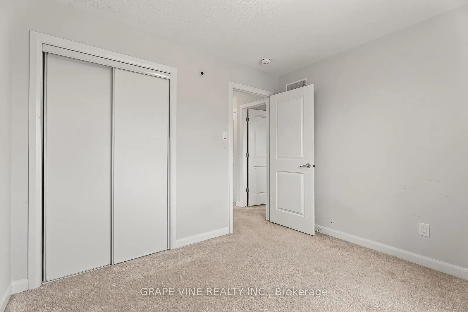 533 Winterset Road