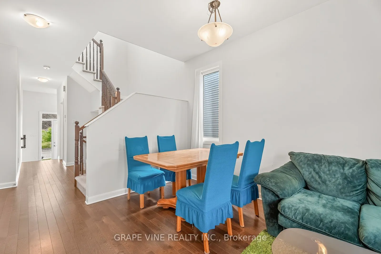 533 Winterset Road