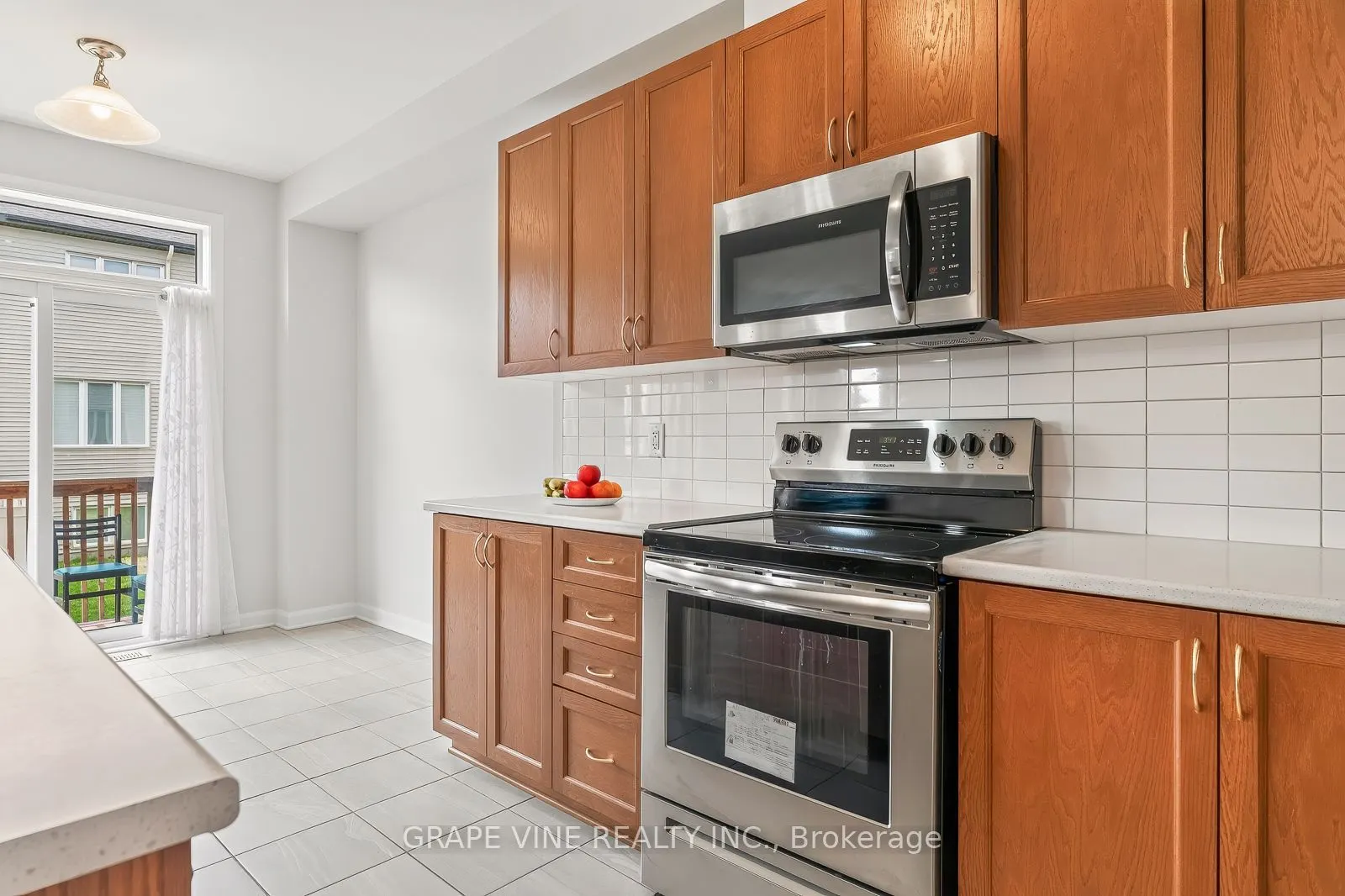 533 Winterset Road