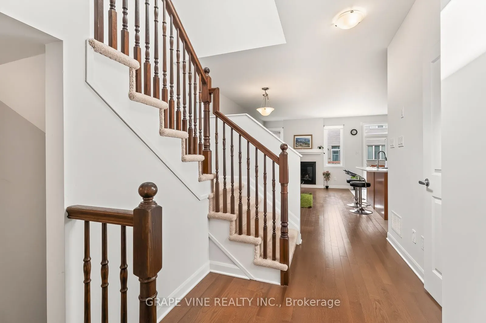 533 Winterset Road
