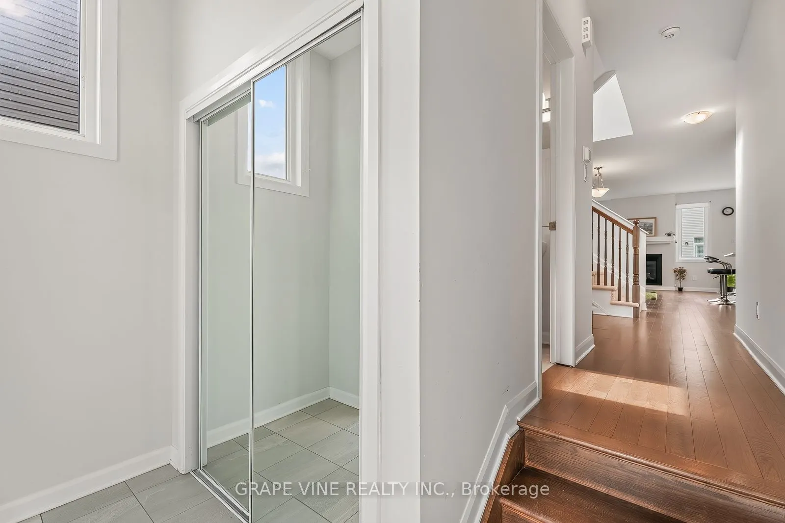 533 Winterset Road