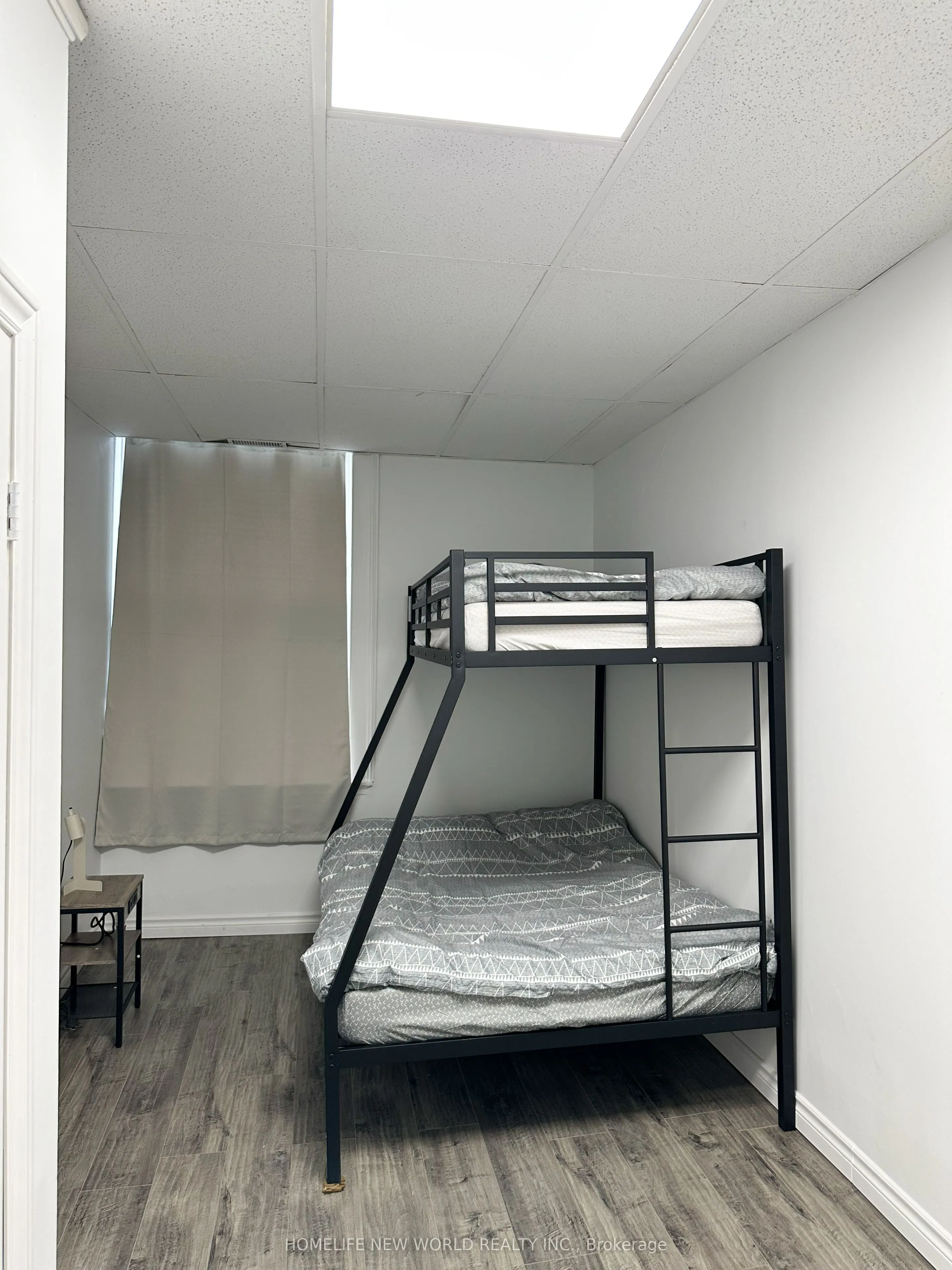 11 King Street E #11 U
