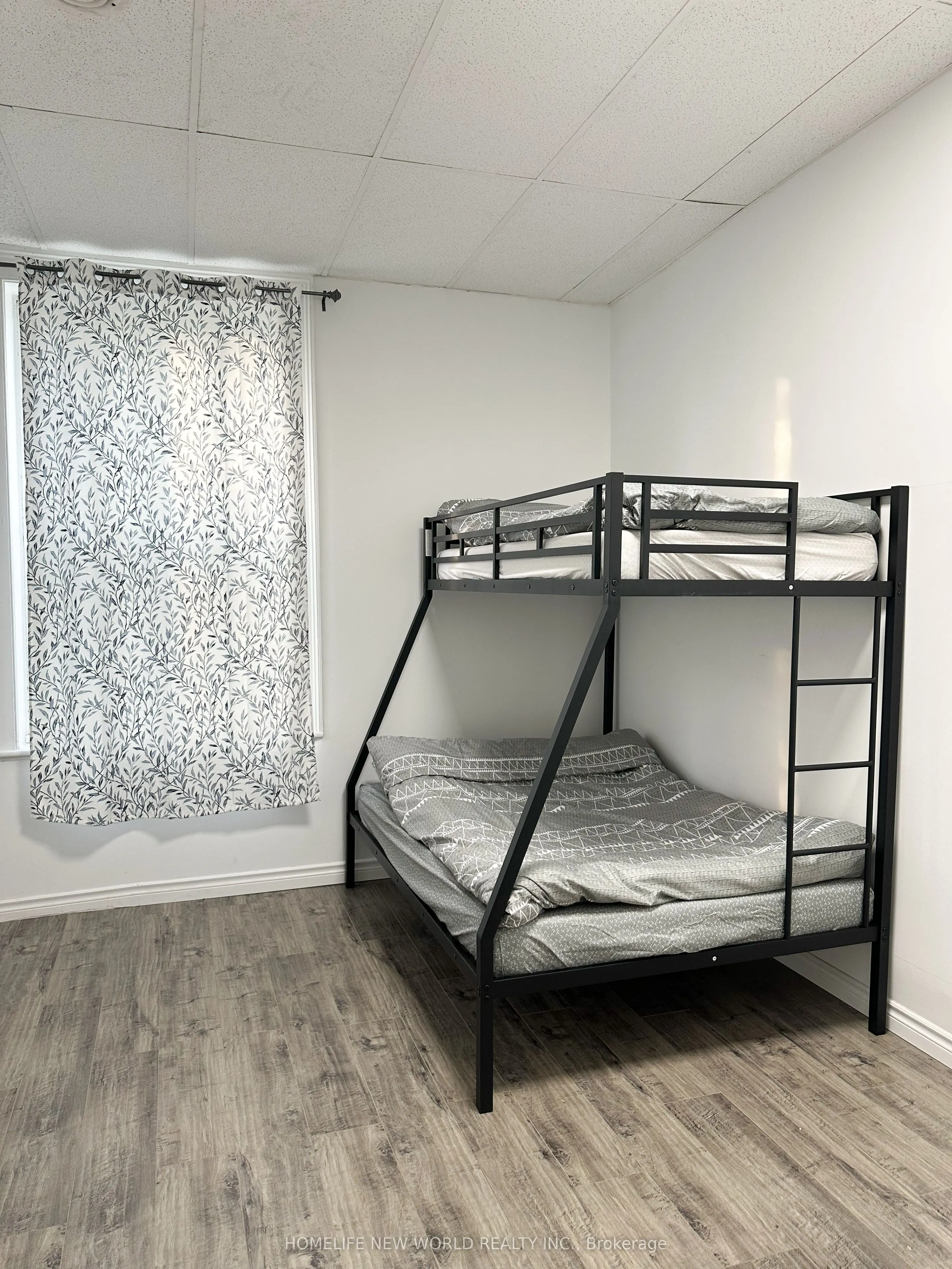 11 King Street E #11 U