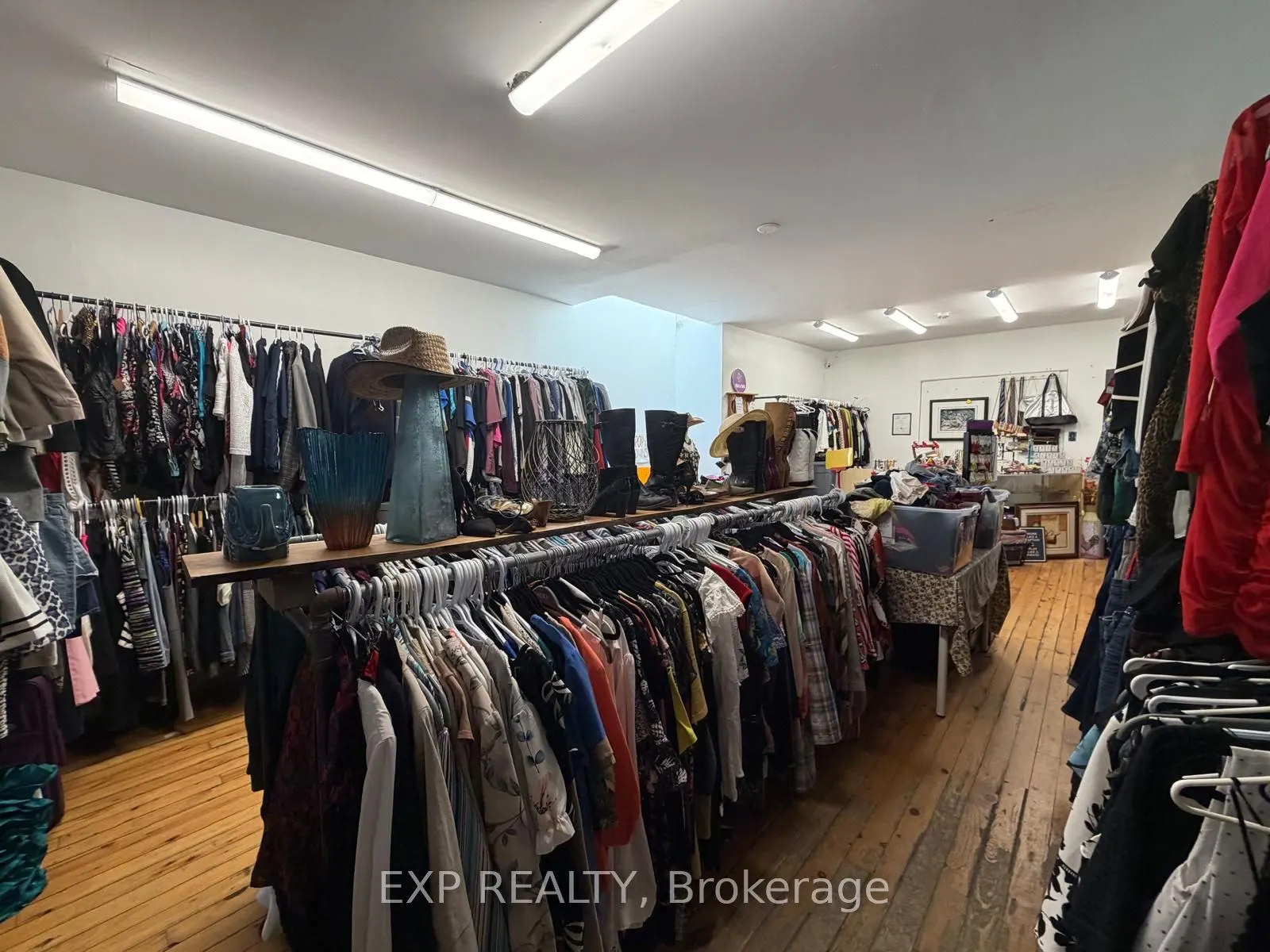 889 Bank Street #B