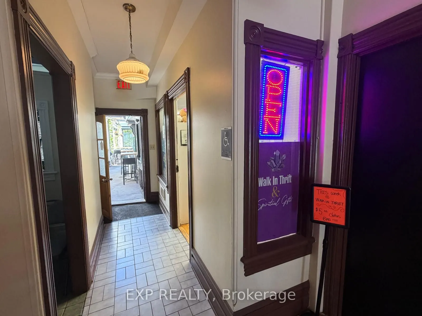 889 Bank Street #B