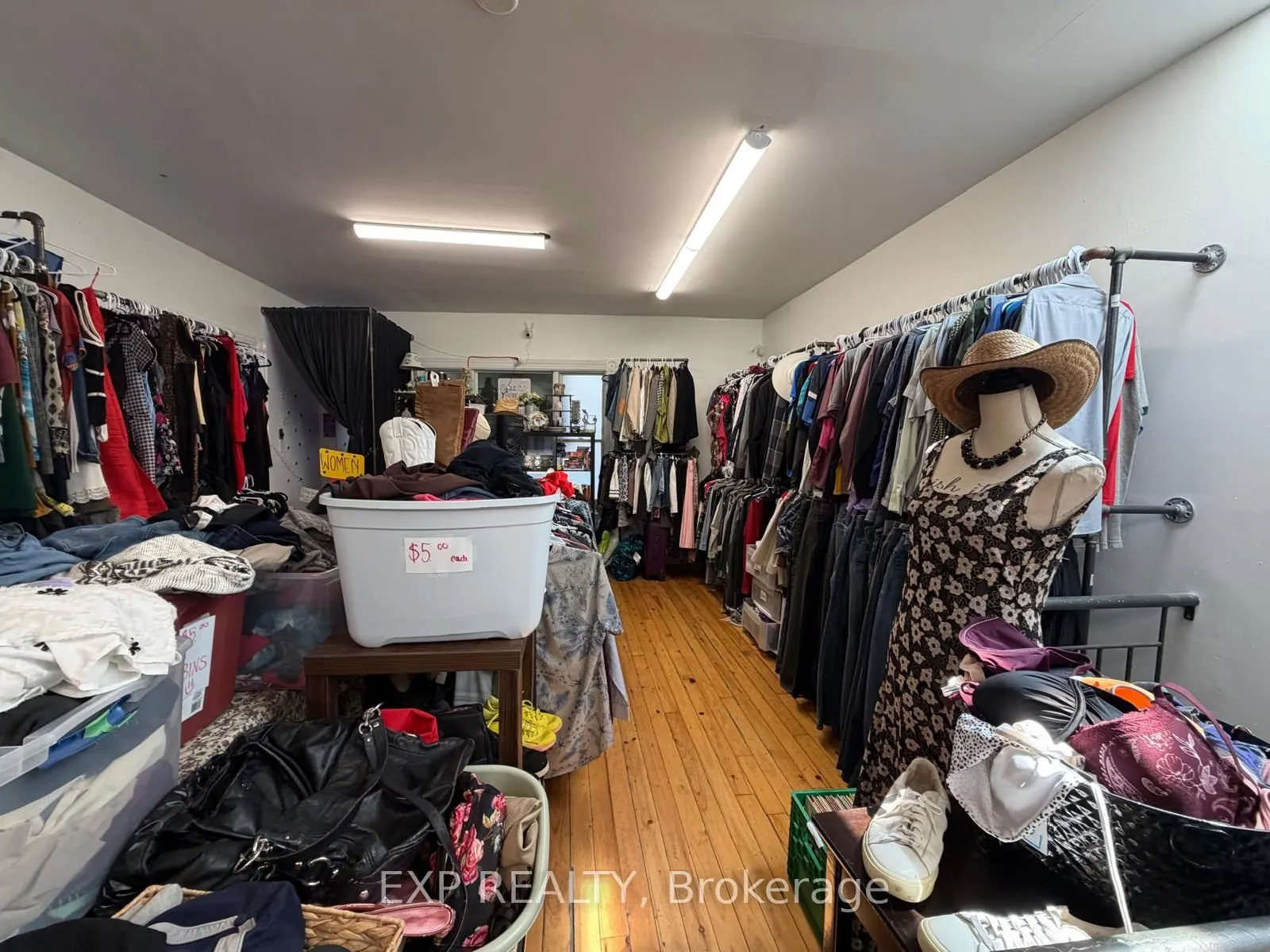 889 Bank Street #B