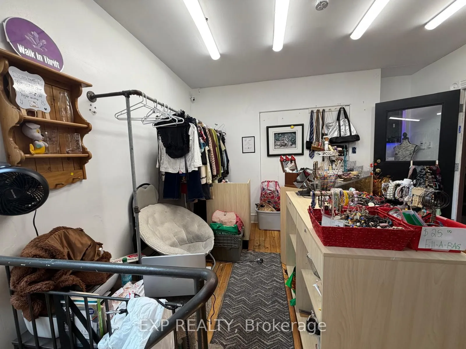 889 Bank Street #B