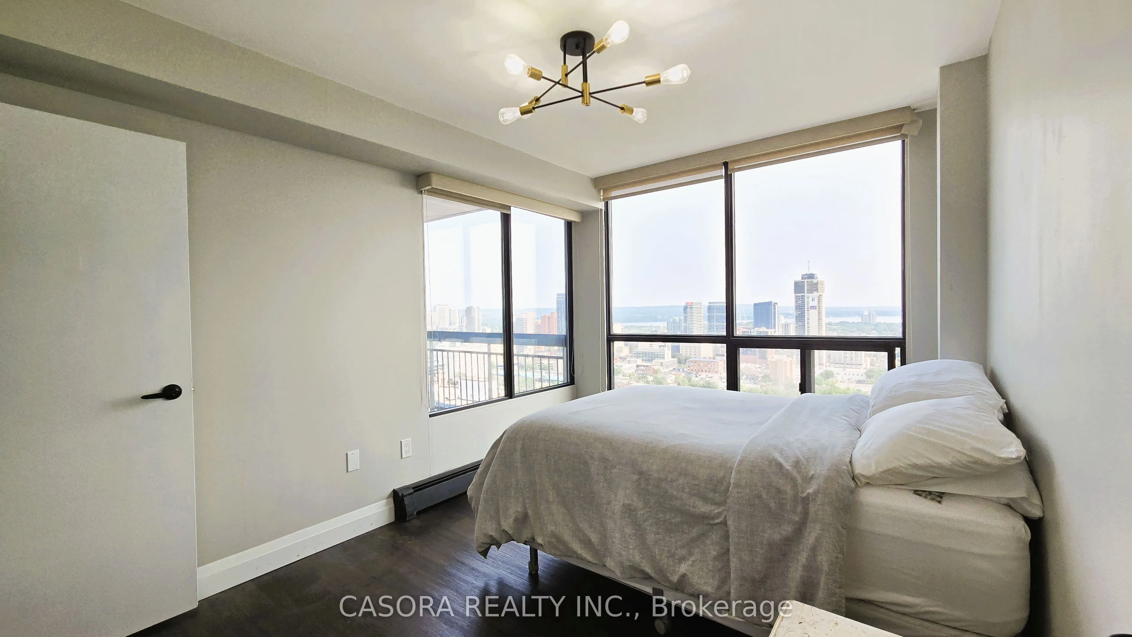 150 Charlton Avenue E #3003