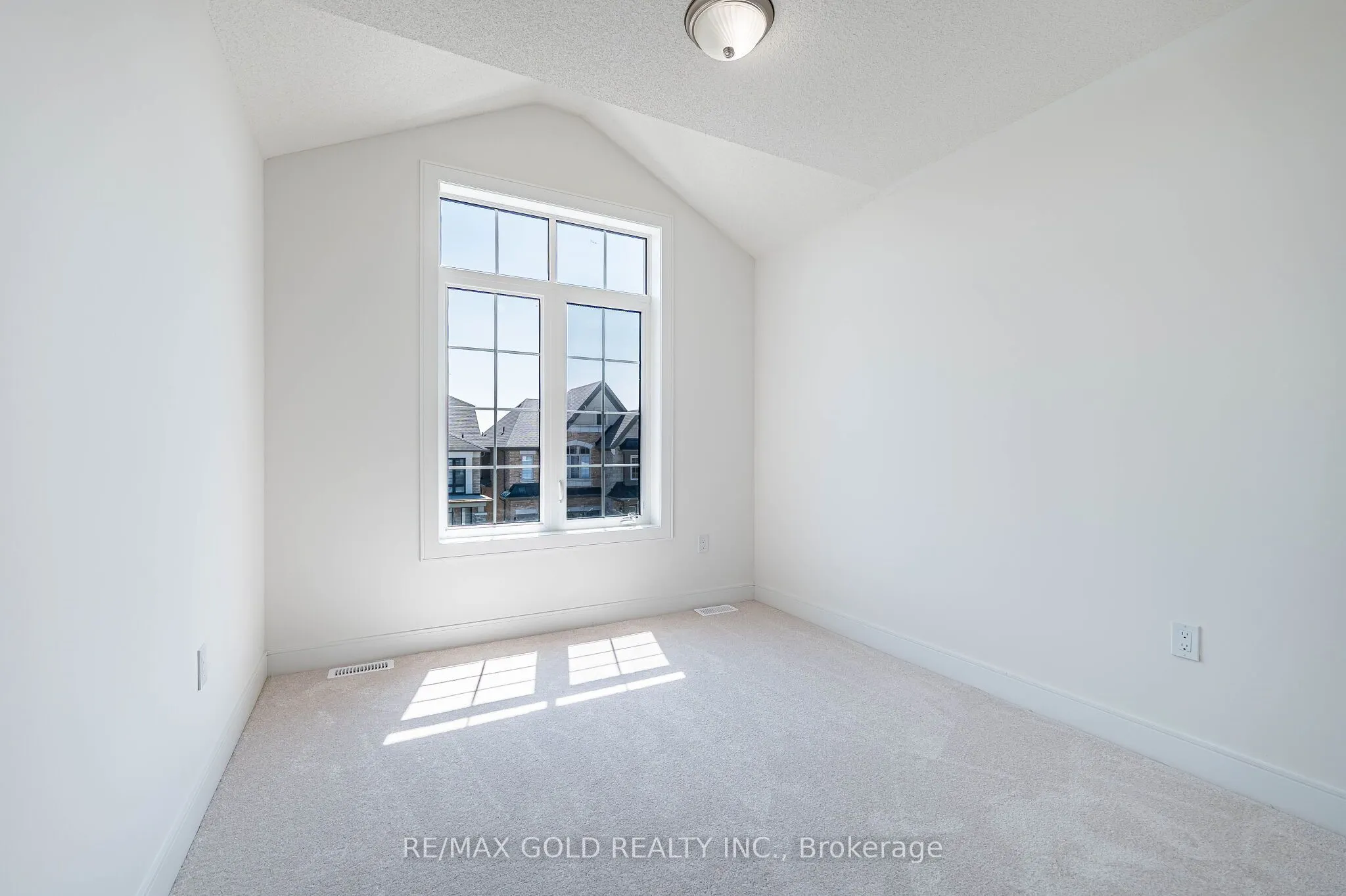 27 Mundell Road