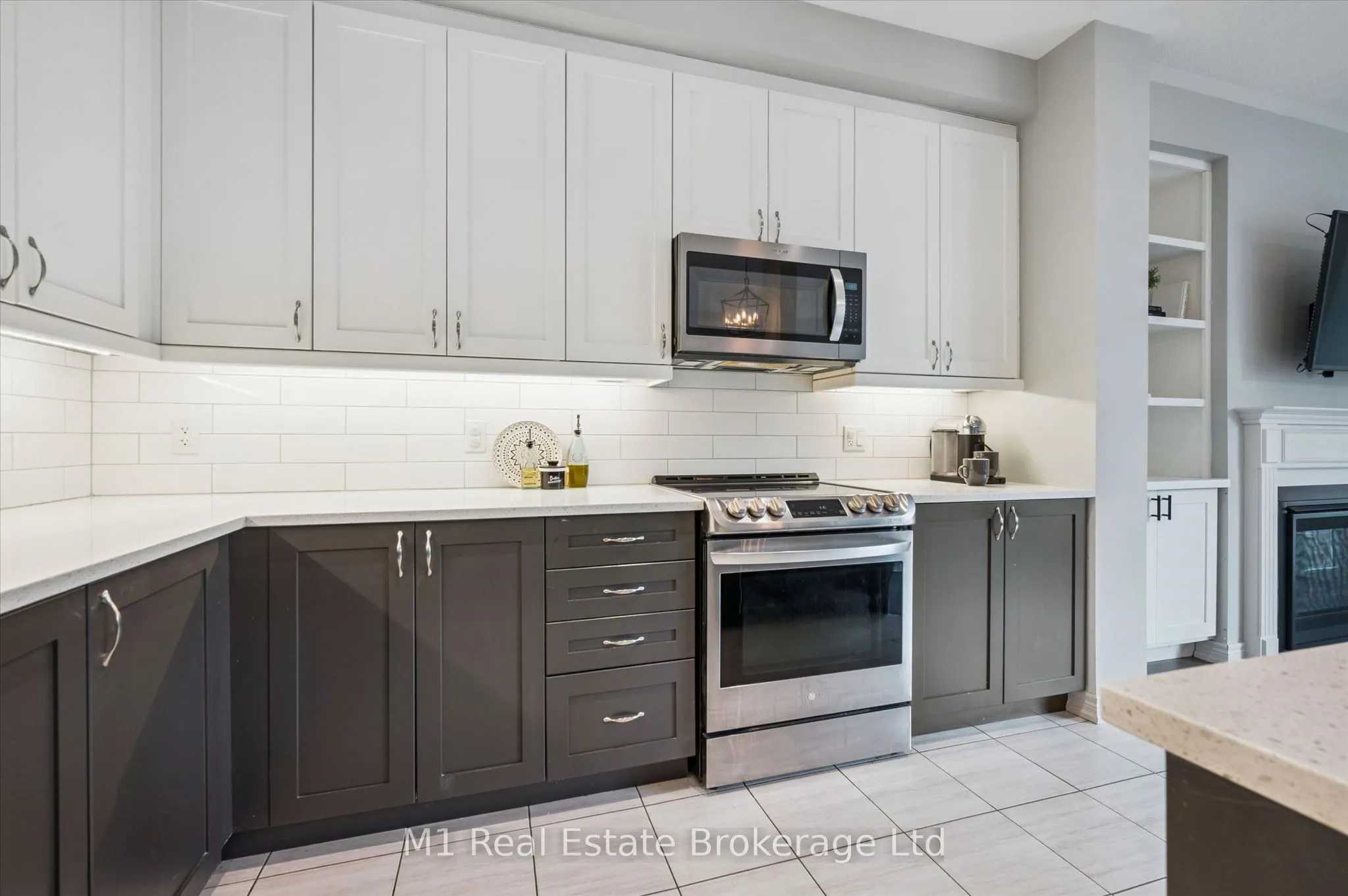 65 Elliot Avenue E #3