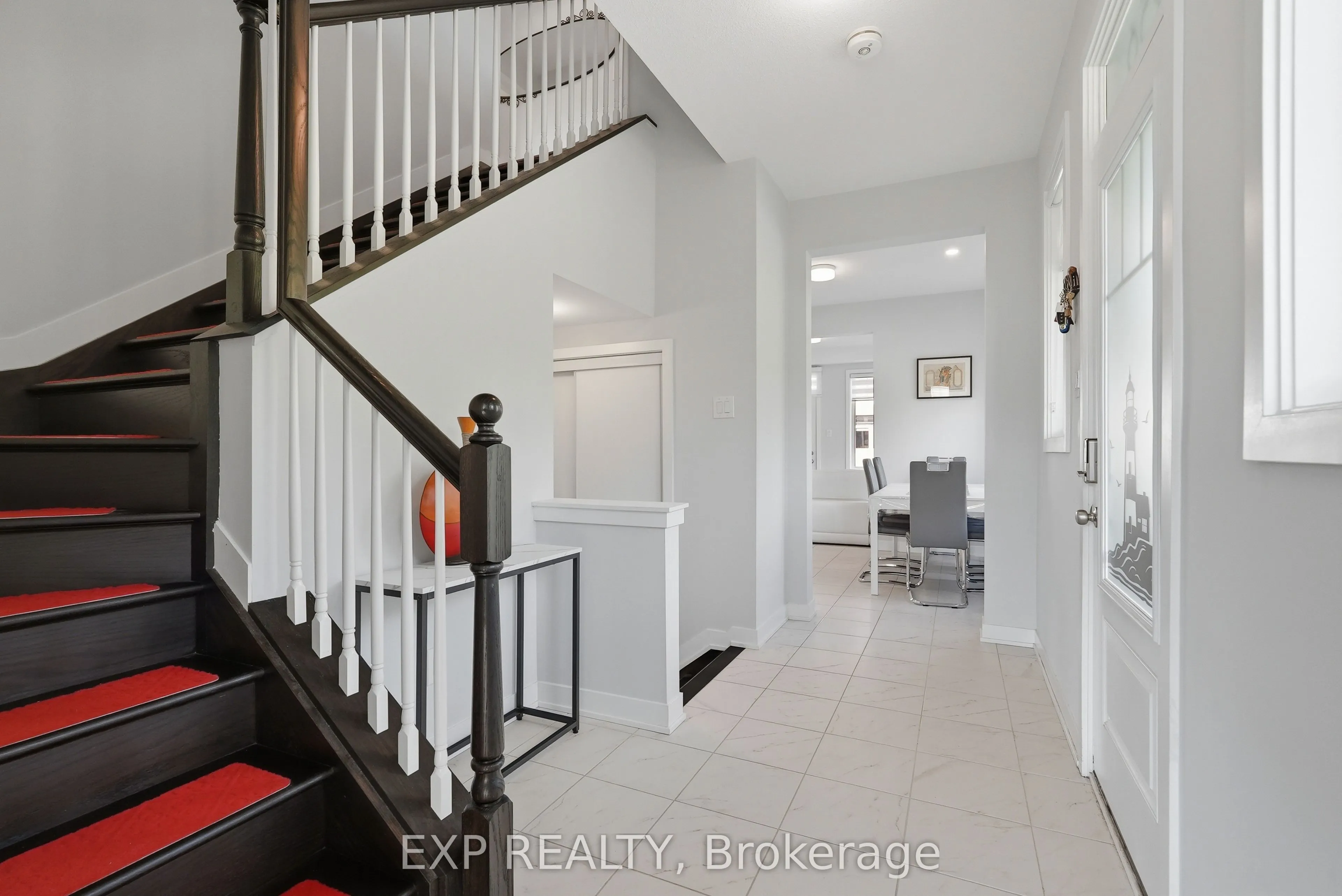 256 Billrian Crescent
