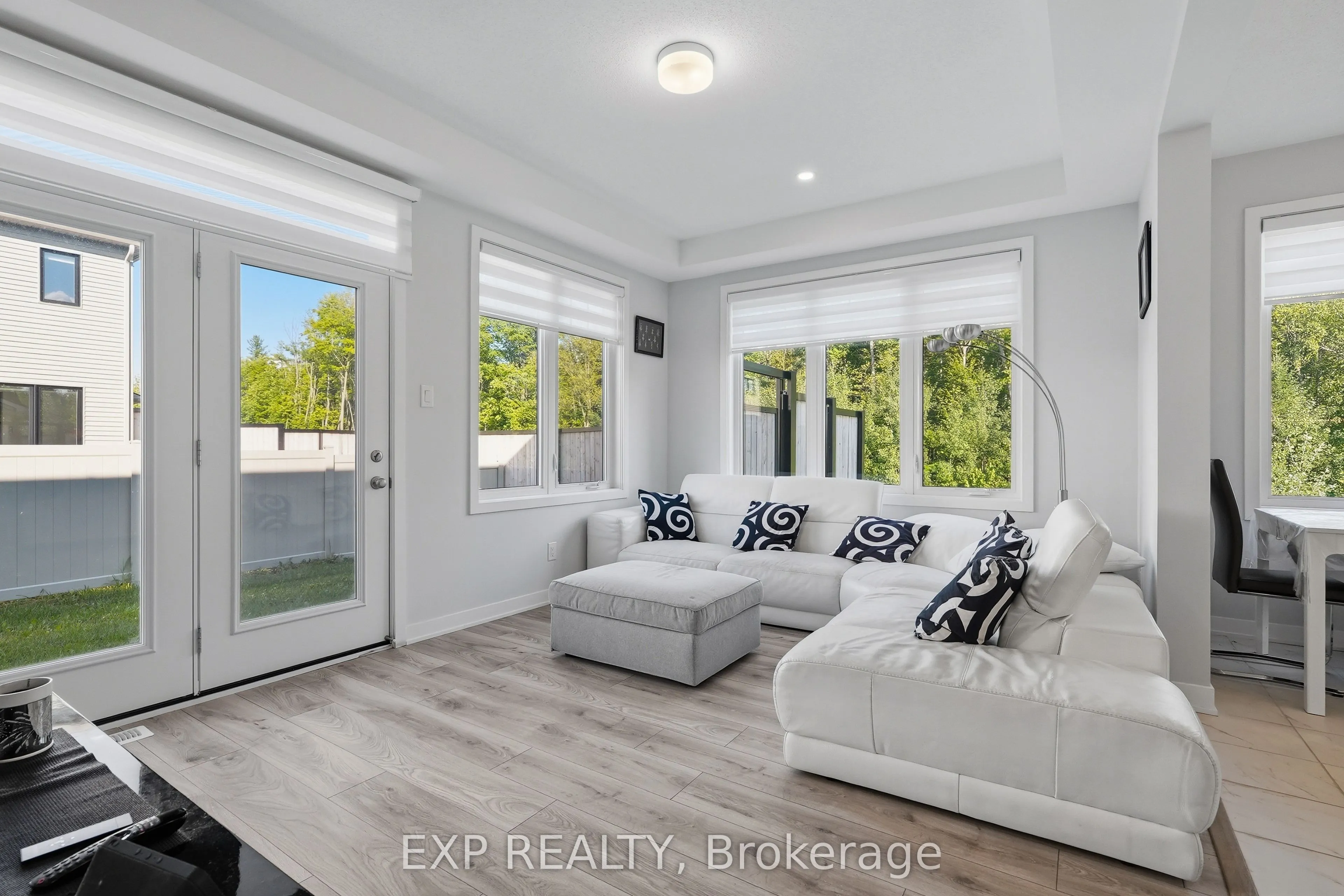 256 Billrian Crescent