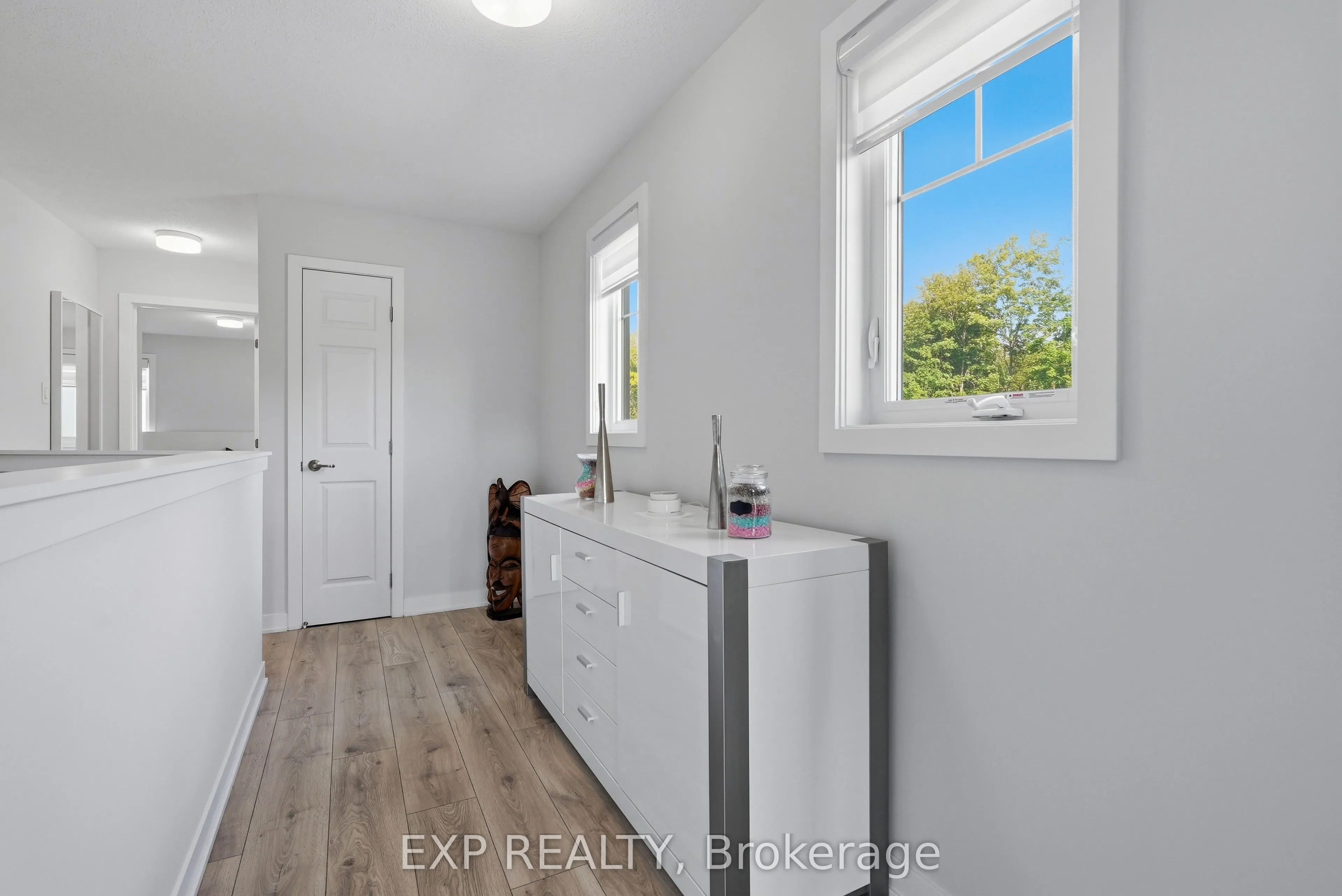 256 Billrian Crescent