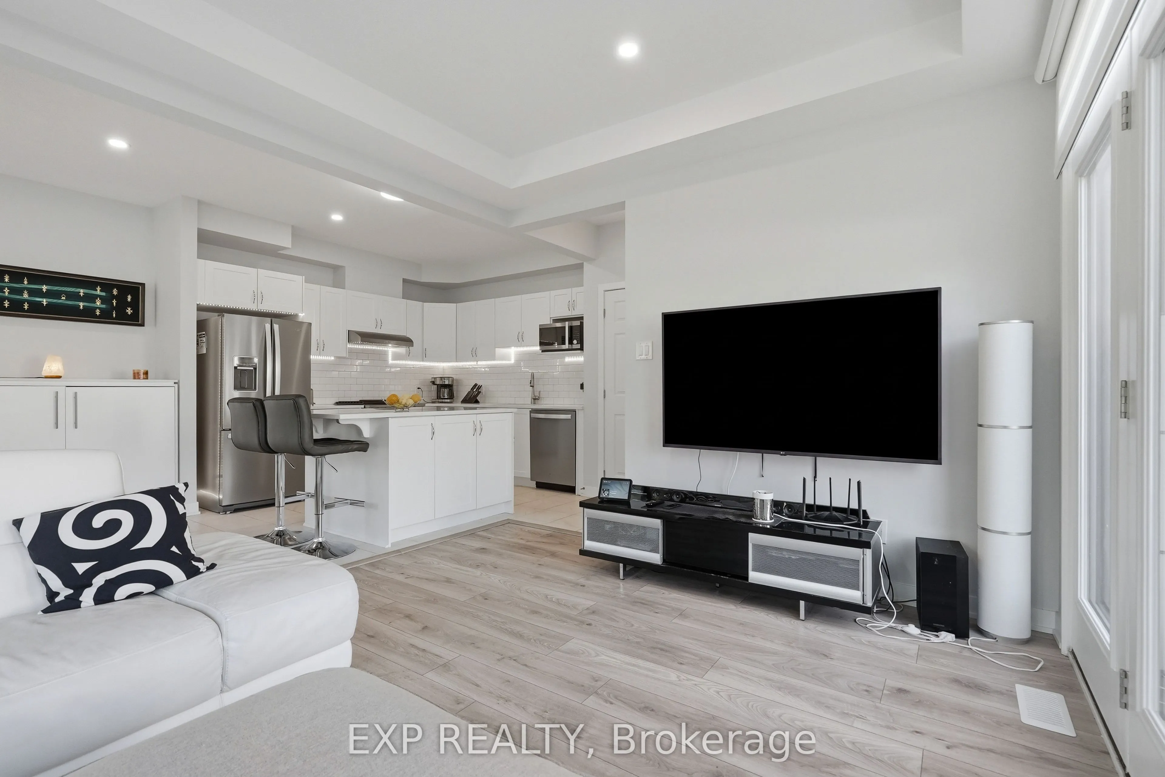 256 Billrian Crescent