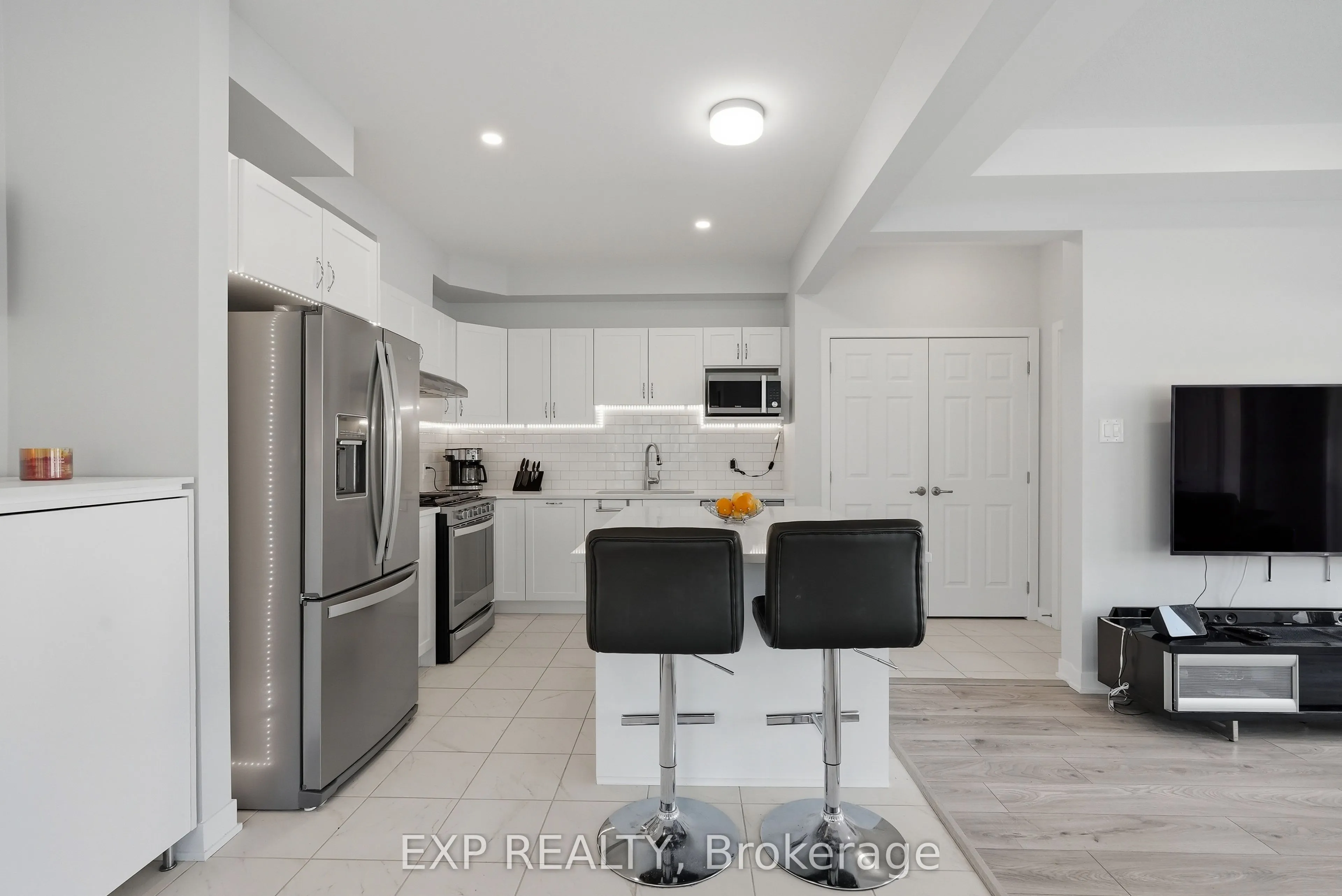256 Billrian Crescent
