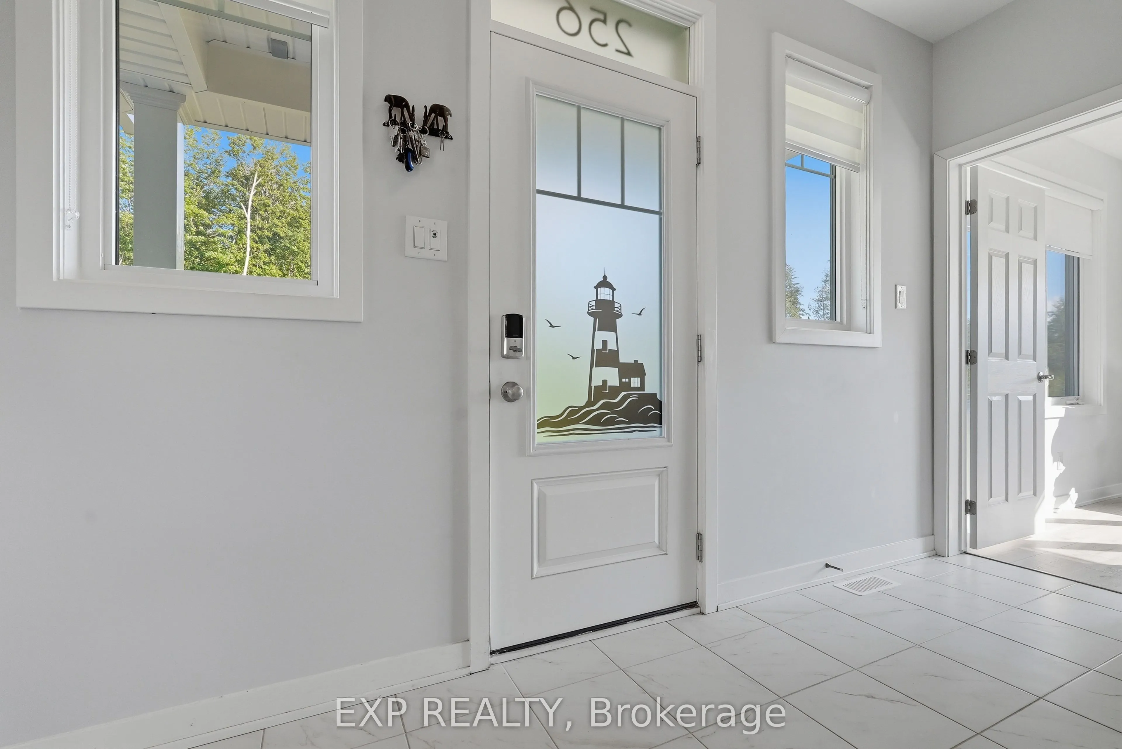 256 Billrian Crescent
