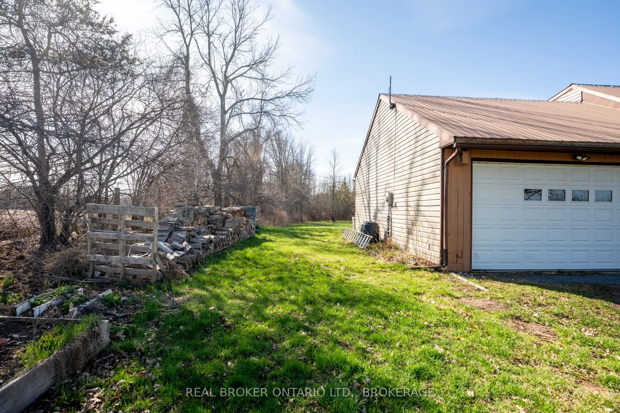 2268 Mcintyre Road