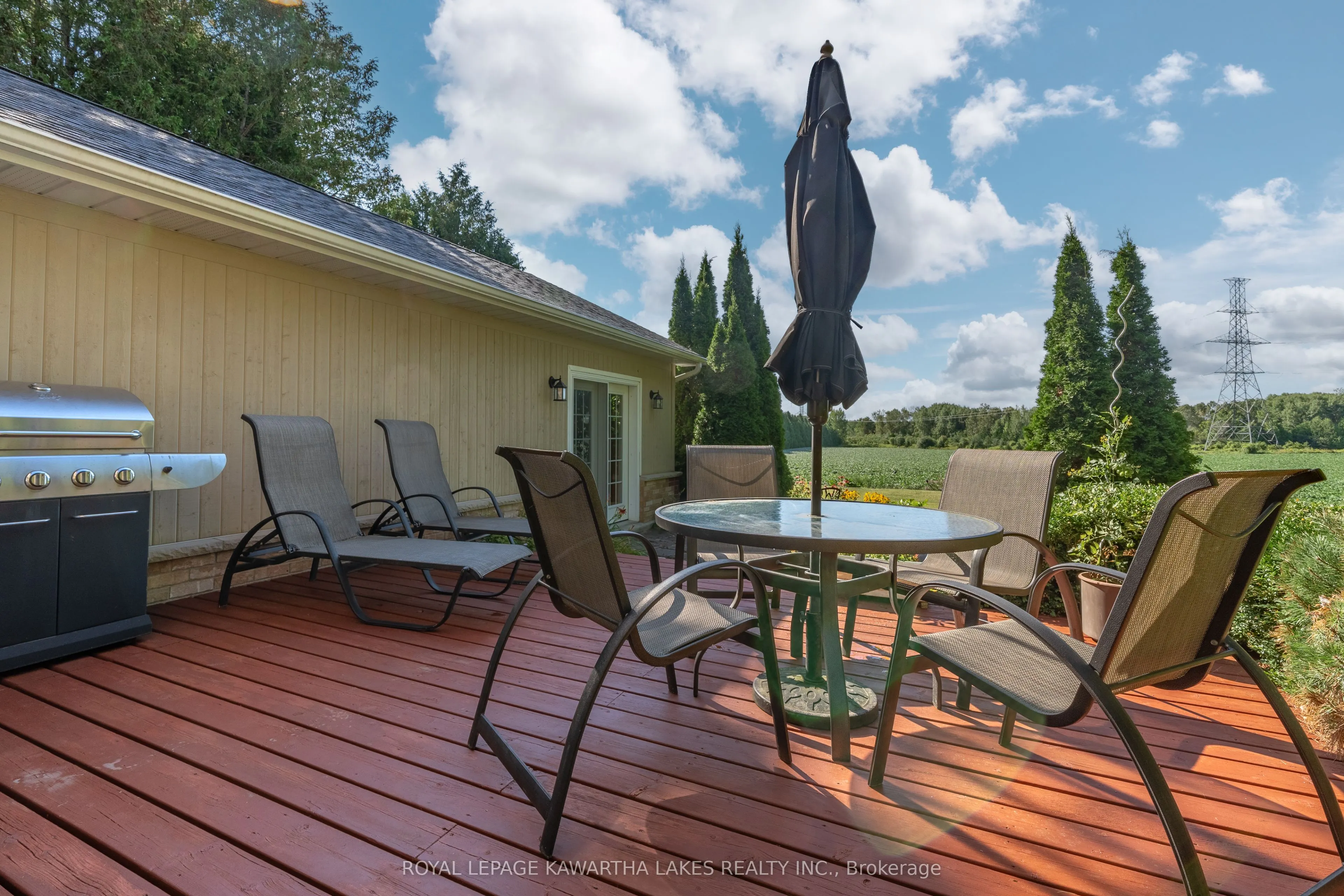 890 Woodville Road