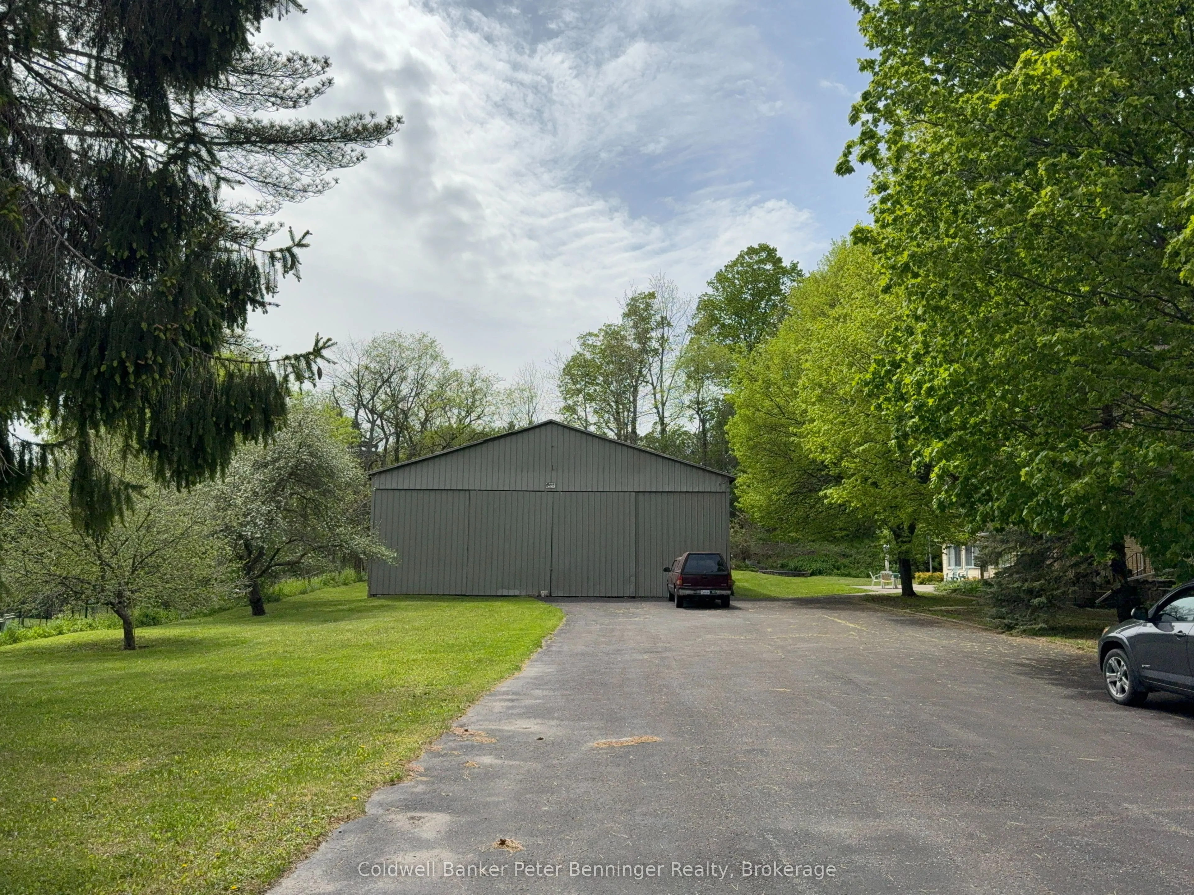 538 Queen Street N