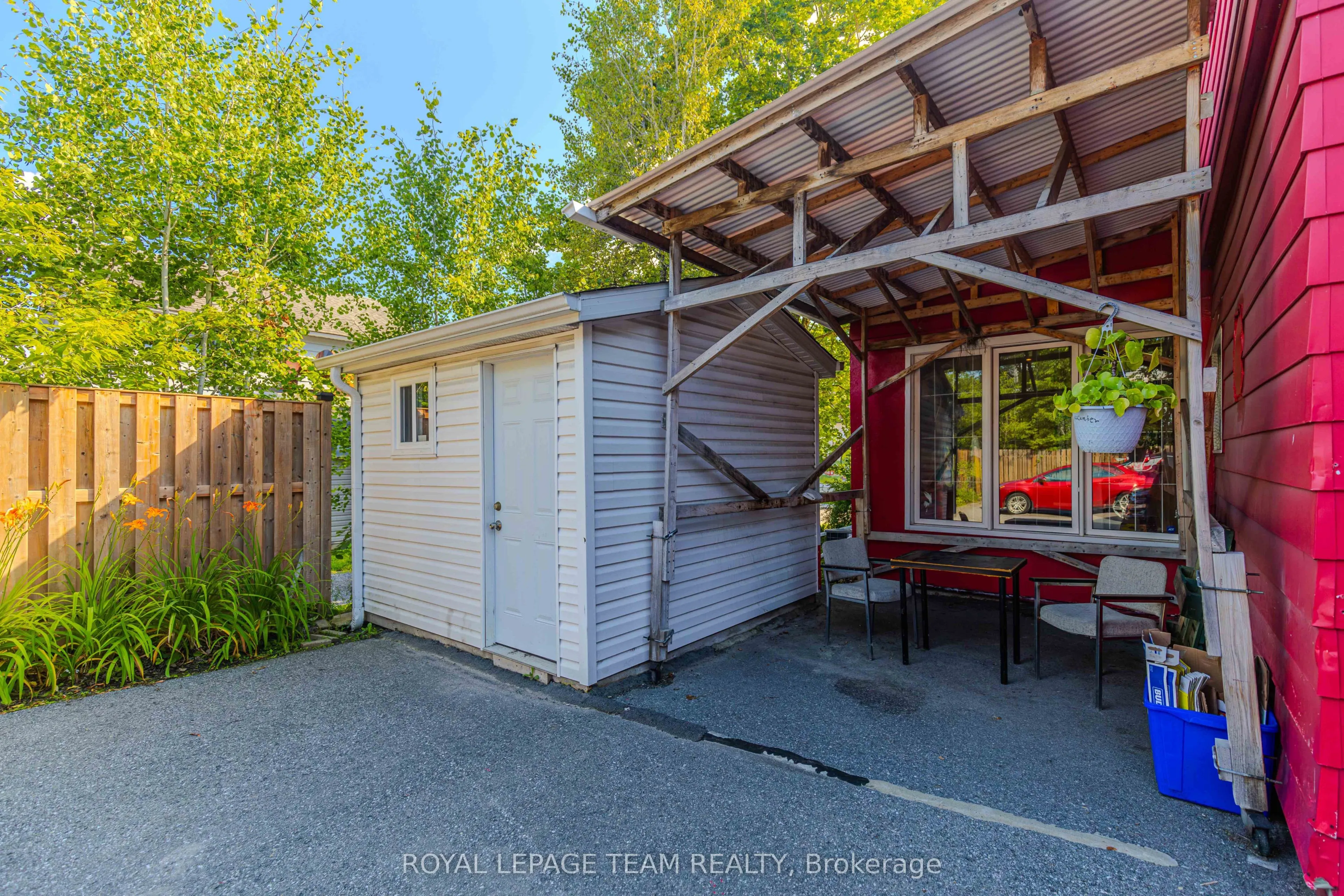 3744 Carp Road