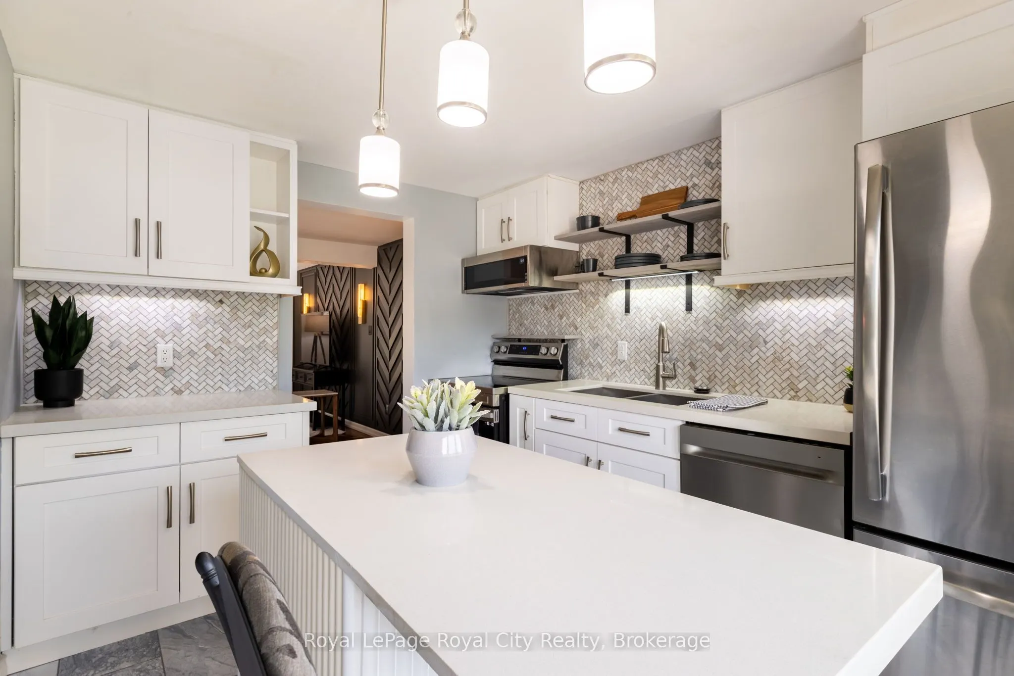 245 Elmira Road S