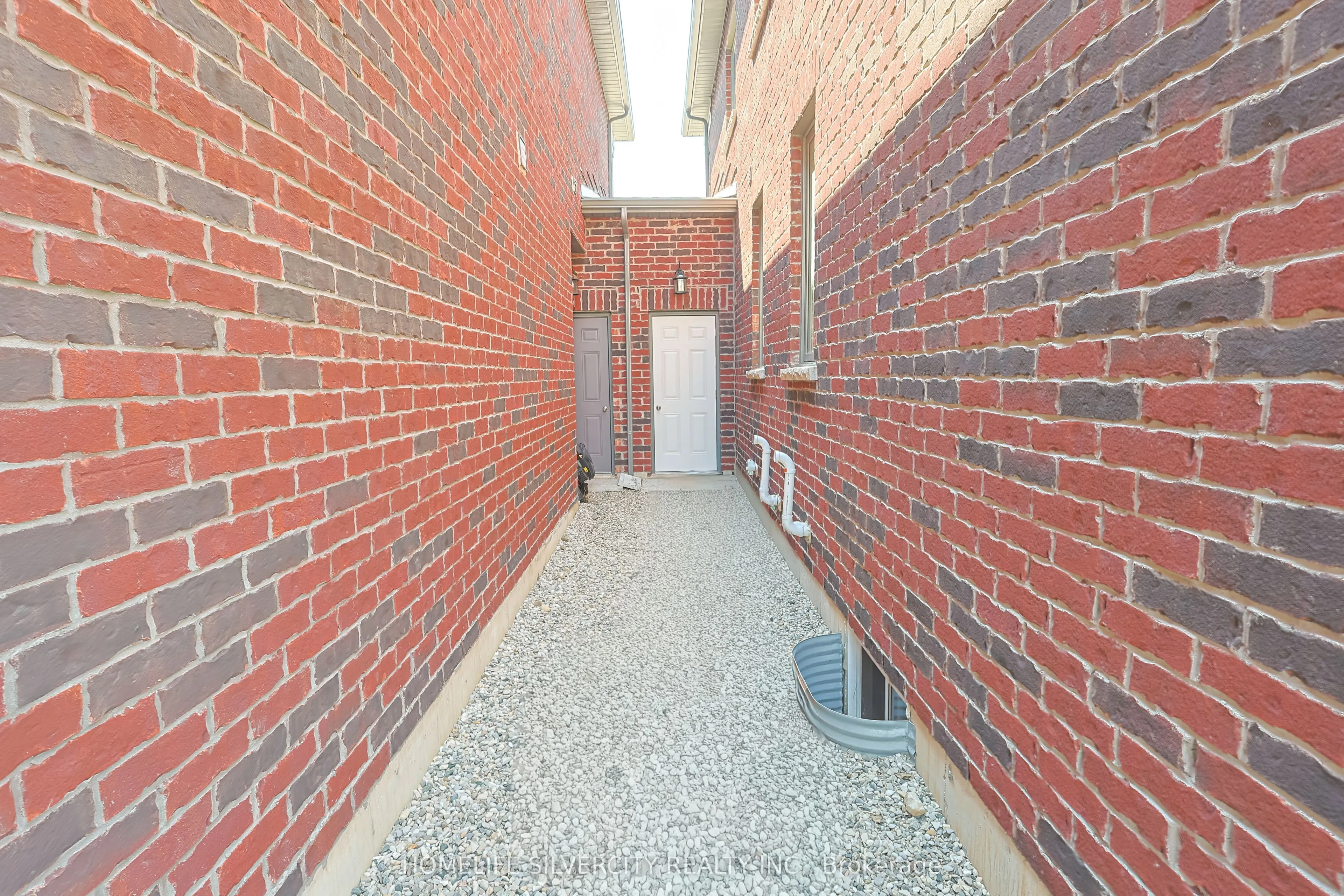 133 Cole Terrace