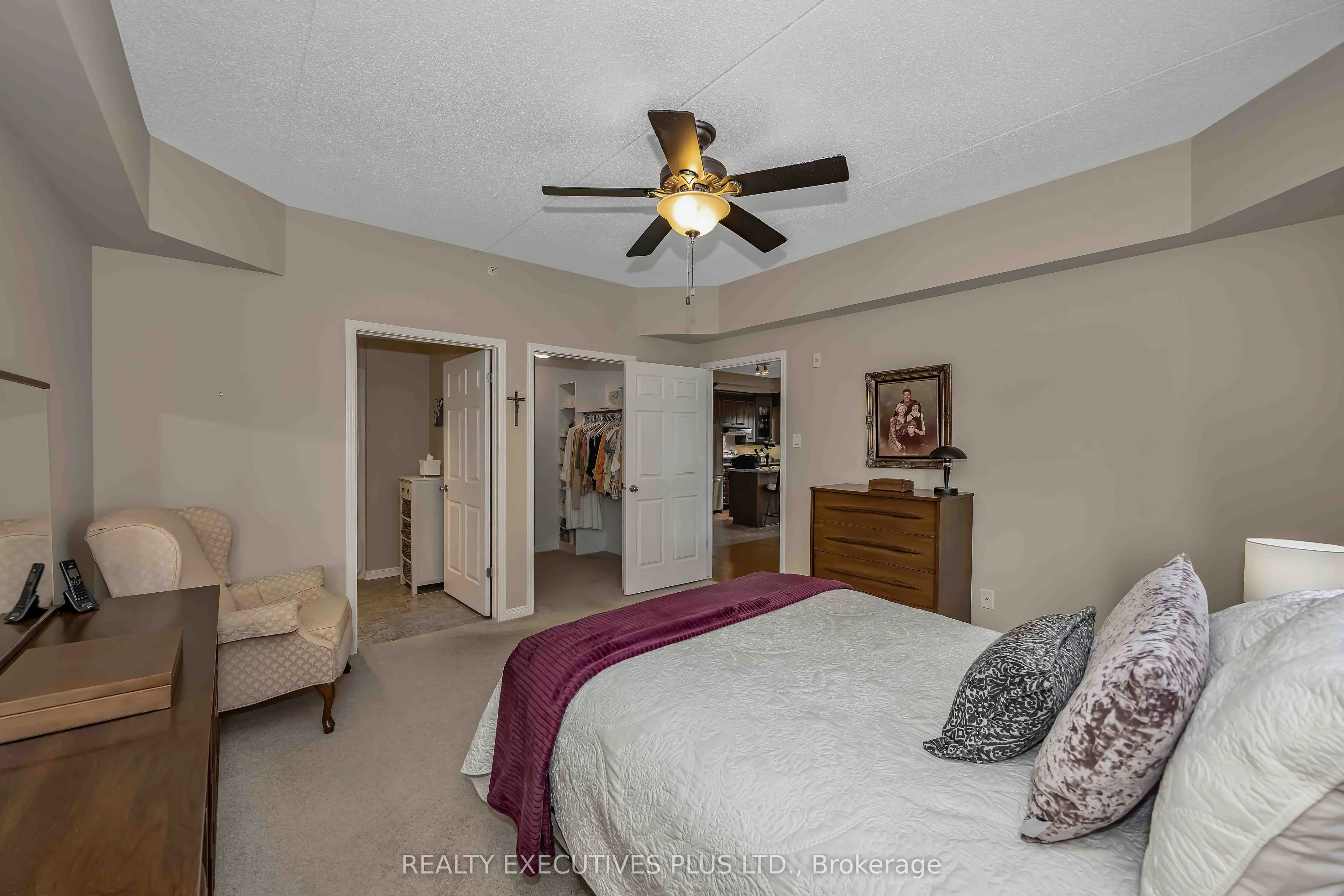 2376 Albert Street #103