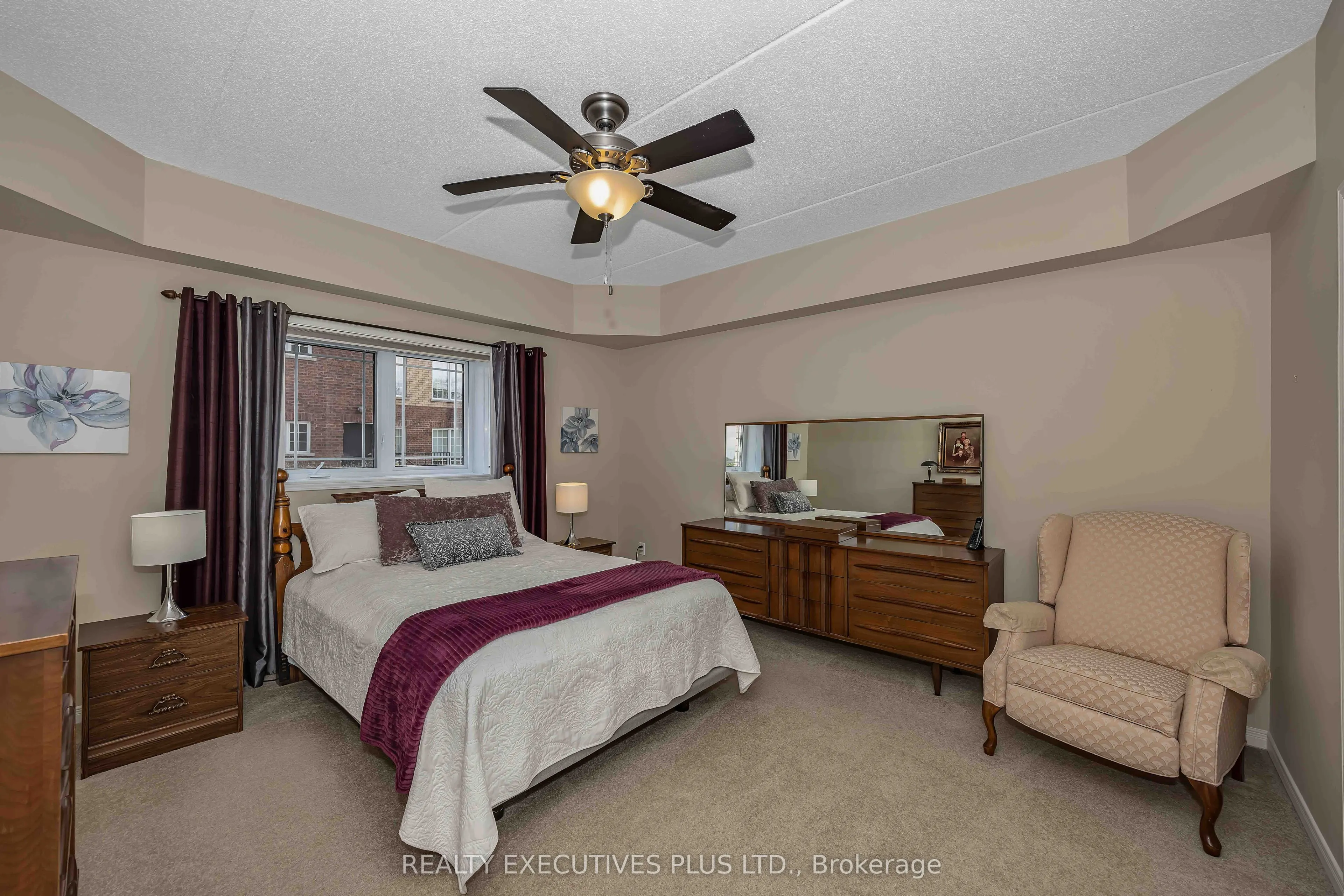 2376 Albert Street #103