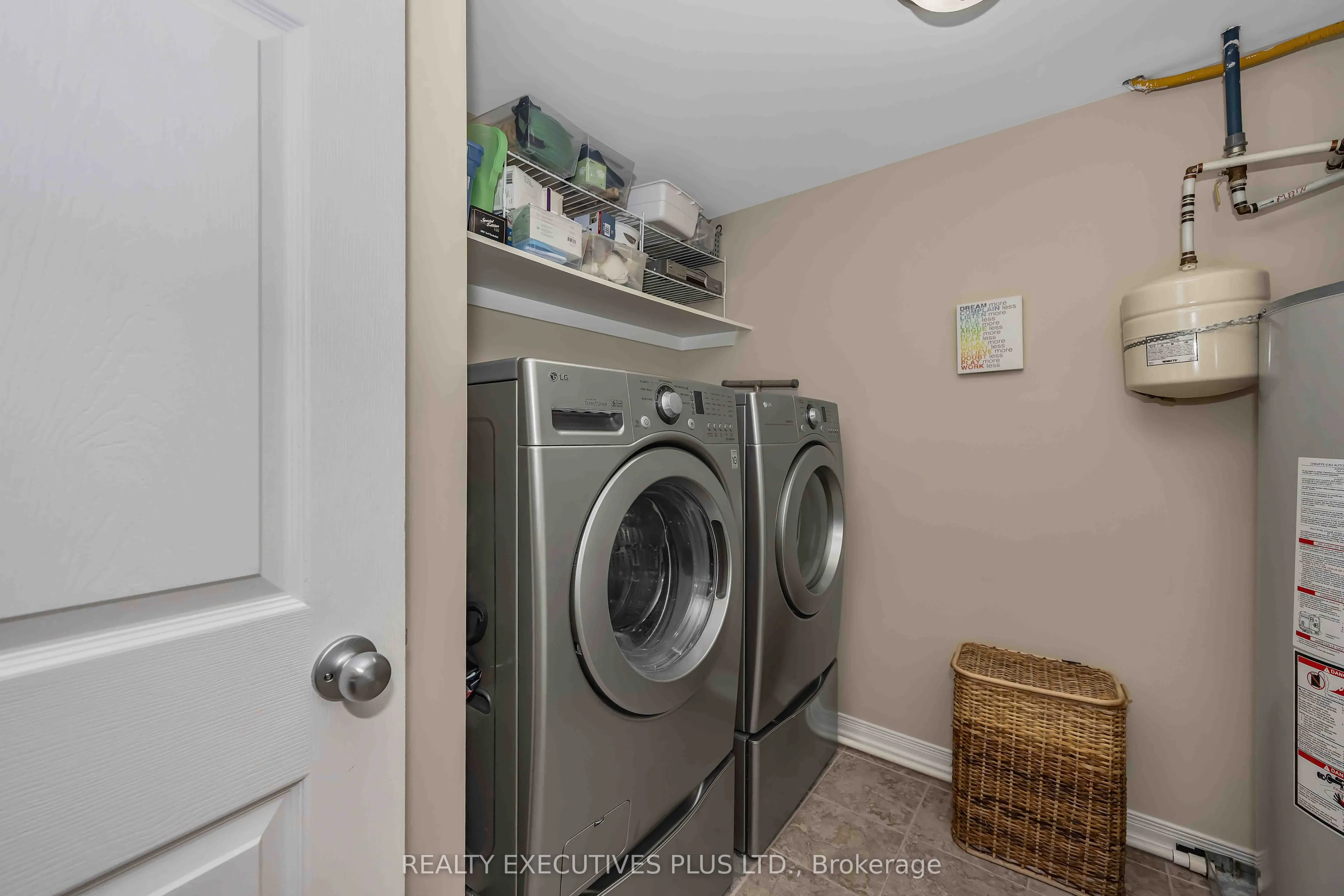 2376 Albert Street #103