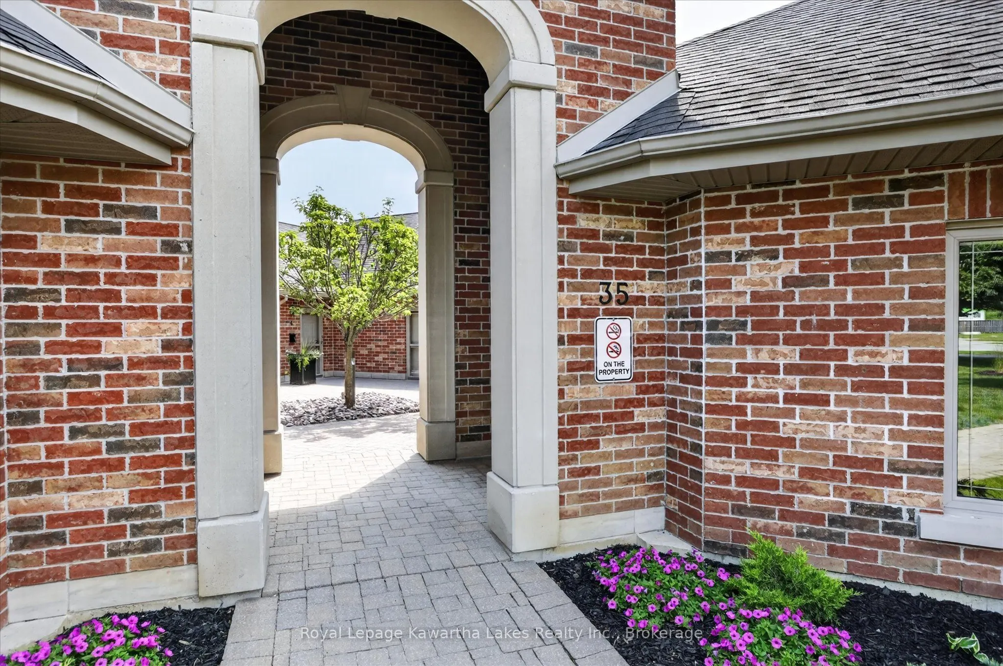 35 Green Arbour Way #7